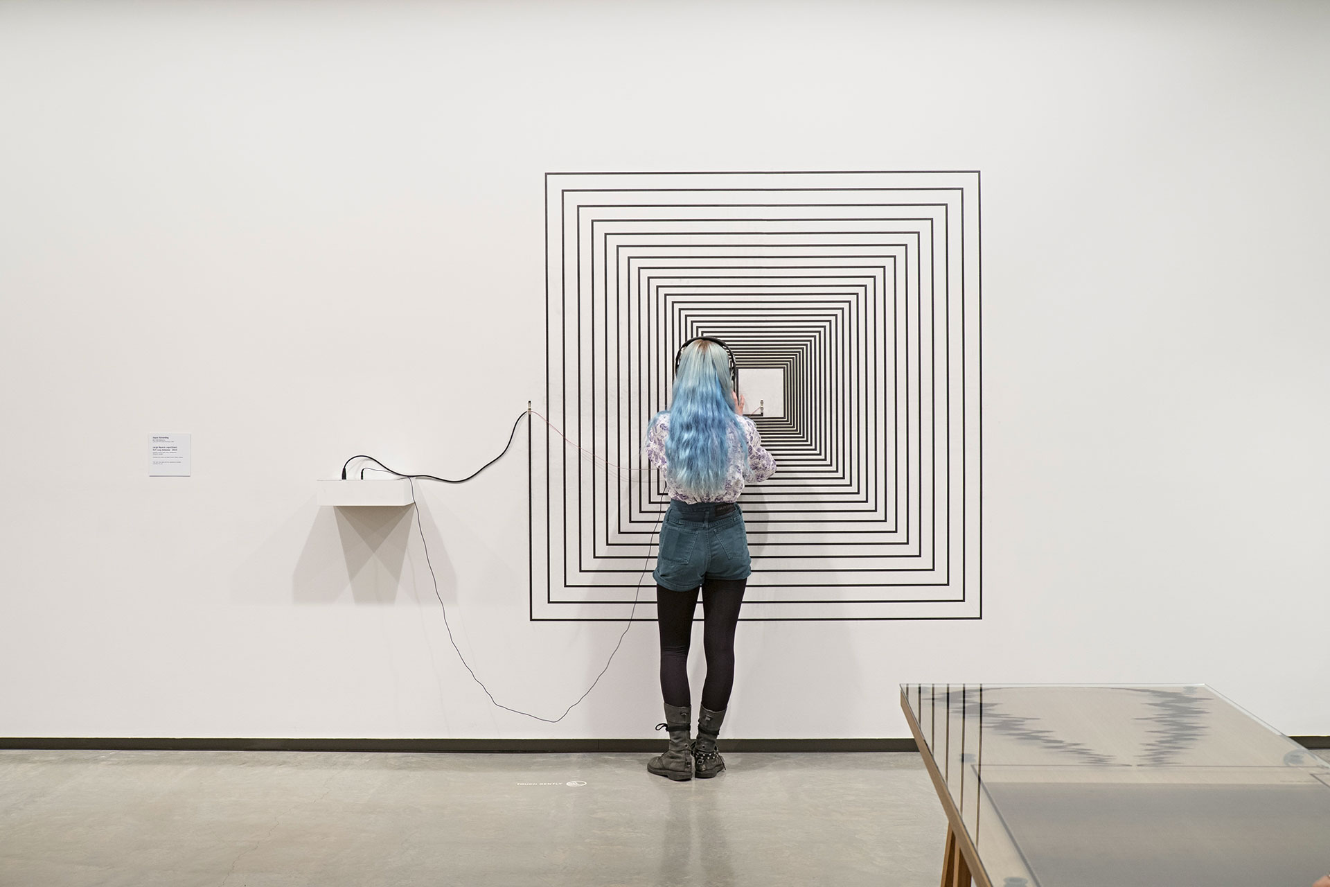 Large Logarithmic VLF Energy Scavenging Antenna - Joyce Hinterding - Image courtesy the artist and Sarah Cottier Gallery, Sydney - © Christopher Snee