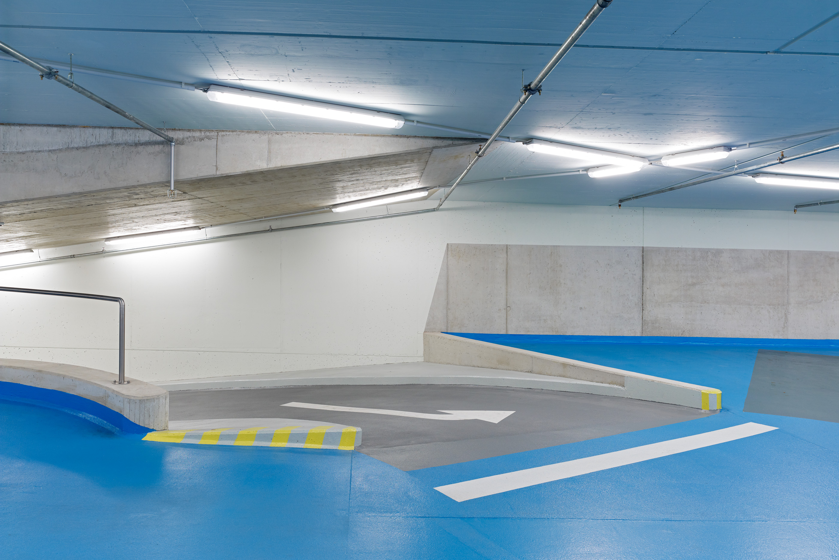 Baumann ＆ Baumann　Spiel Raume Baumann & Baumann | Spiel-Räume / room to move“ (Barbara