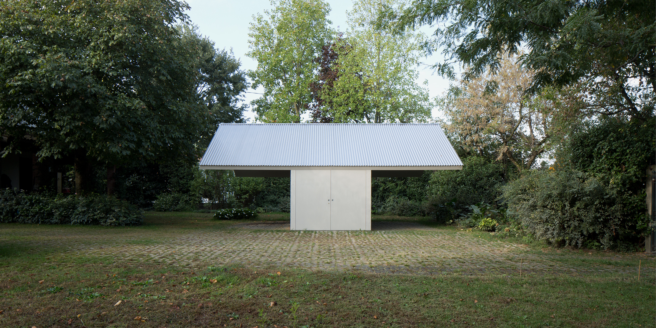 Studiospazio, Workshop Garage, Suzzara, Italy, 2015