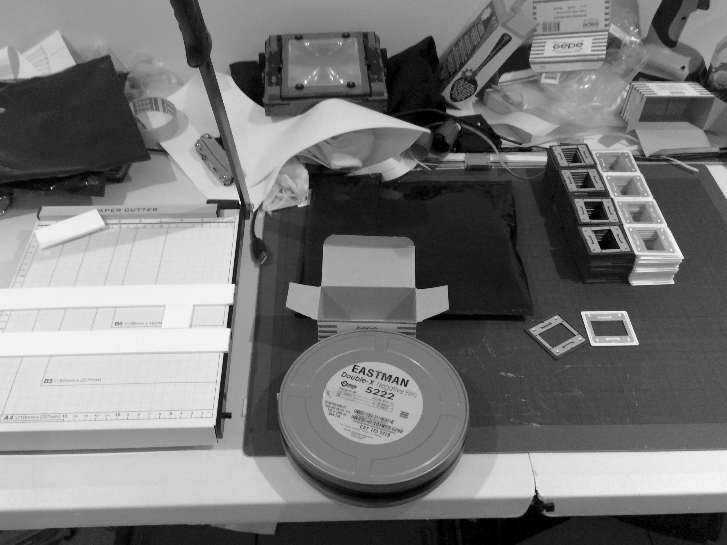 Setup for loading unexposed film