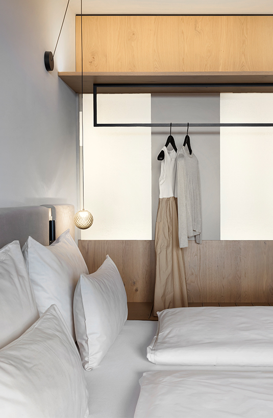 HEILTHERMEN RESORT BAD WALTERSDORF  Hospitality