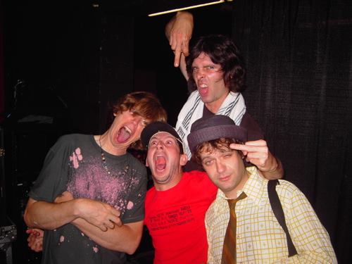 MUGGIN ON SONIC YOUTH failed lalapolooza tour out west 2001