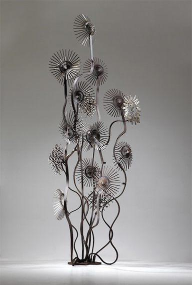 Arbol de pensamientos 1, 2012. Steel, stainless steel and copper, 116   x  53 1/2  x  34 1/2 inches