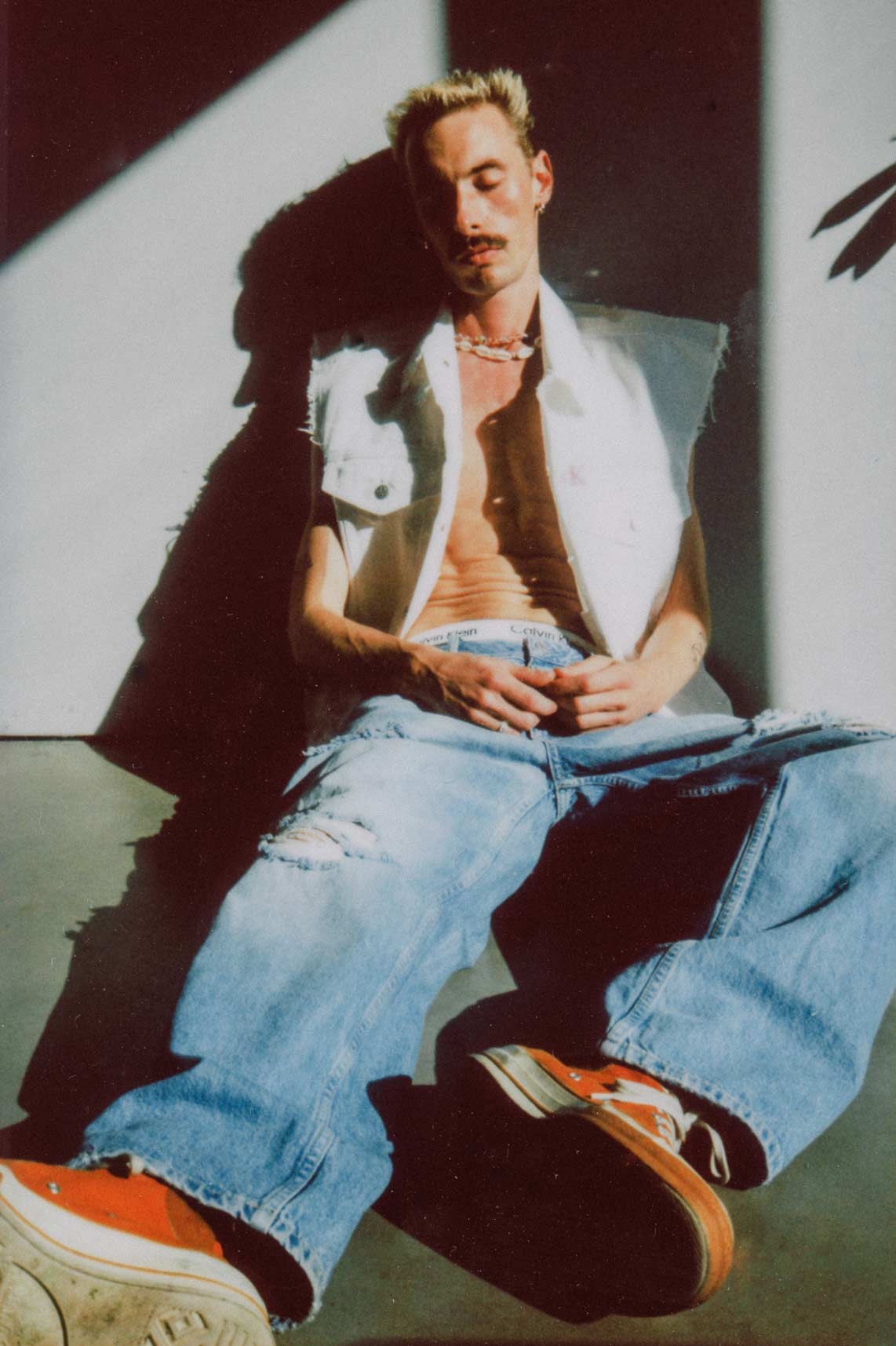 16/18Art direction, Queer Lens series, 2022Photopgraphy: Arnaud Ele