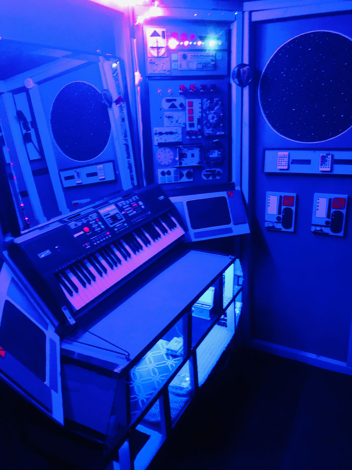 Encaps-u-lateWood, Paint, Found Object, Hardwear, Electricity, Audio, 6&rsquo; x 5&rsquo; x 4&rsquo;, 2021