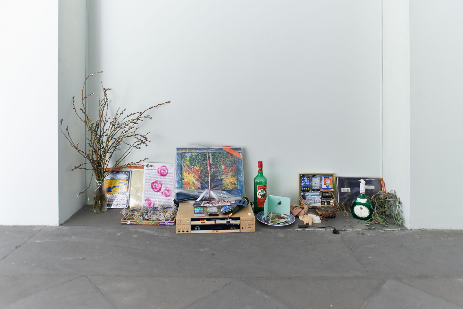 Mar 6 – May 31, 2015, UniAddDumThs, Kunstahlle Basel