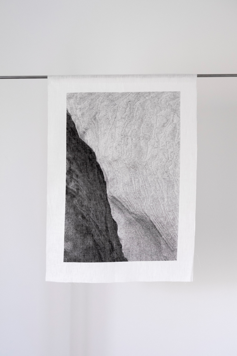 Analog photography  30x45cm Linen