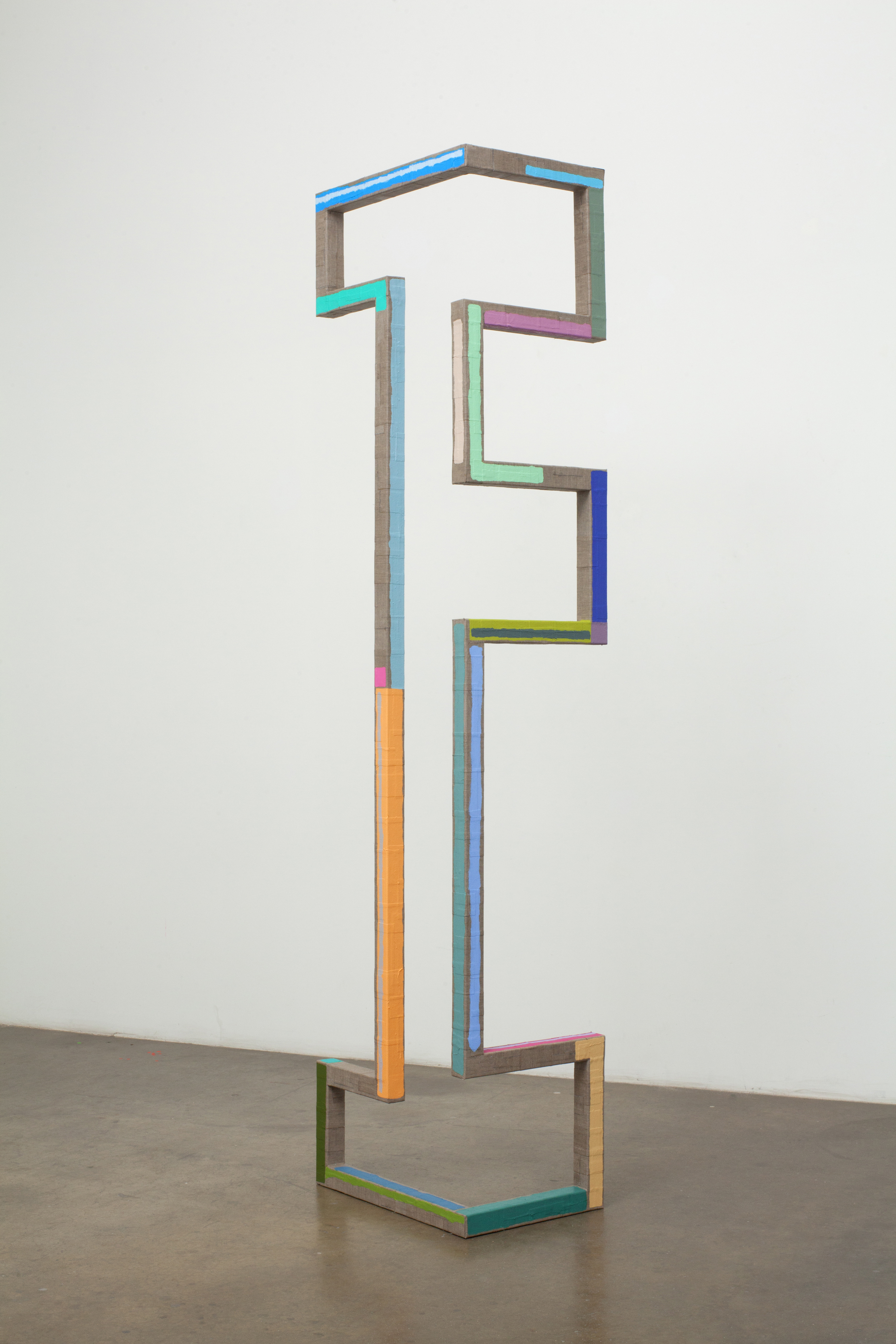 Unfold, 2018Steel wrapped with linen, acrylic paint96" x 16" x 24 &sup1;&frasl;₄"