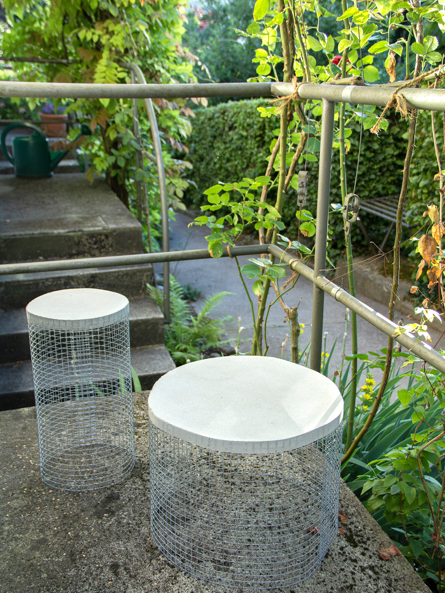 Garden table, Neubühl