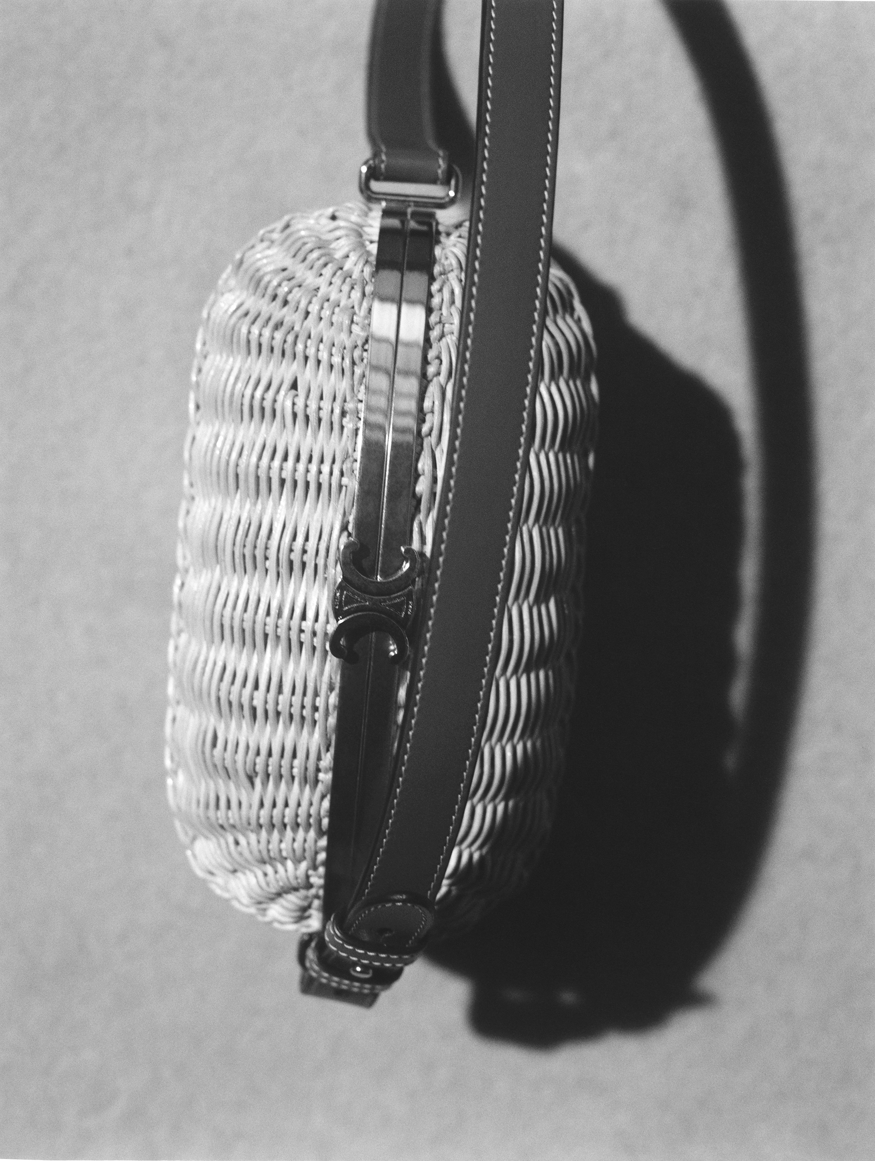 Heroine, SS21. (12/75)