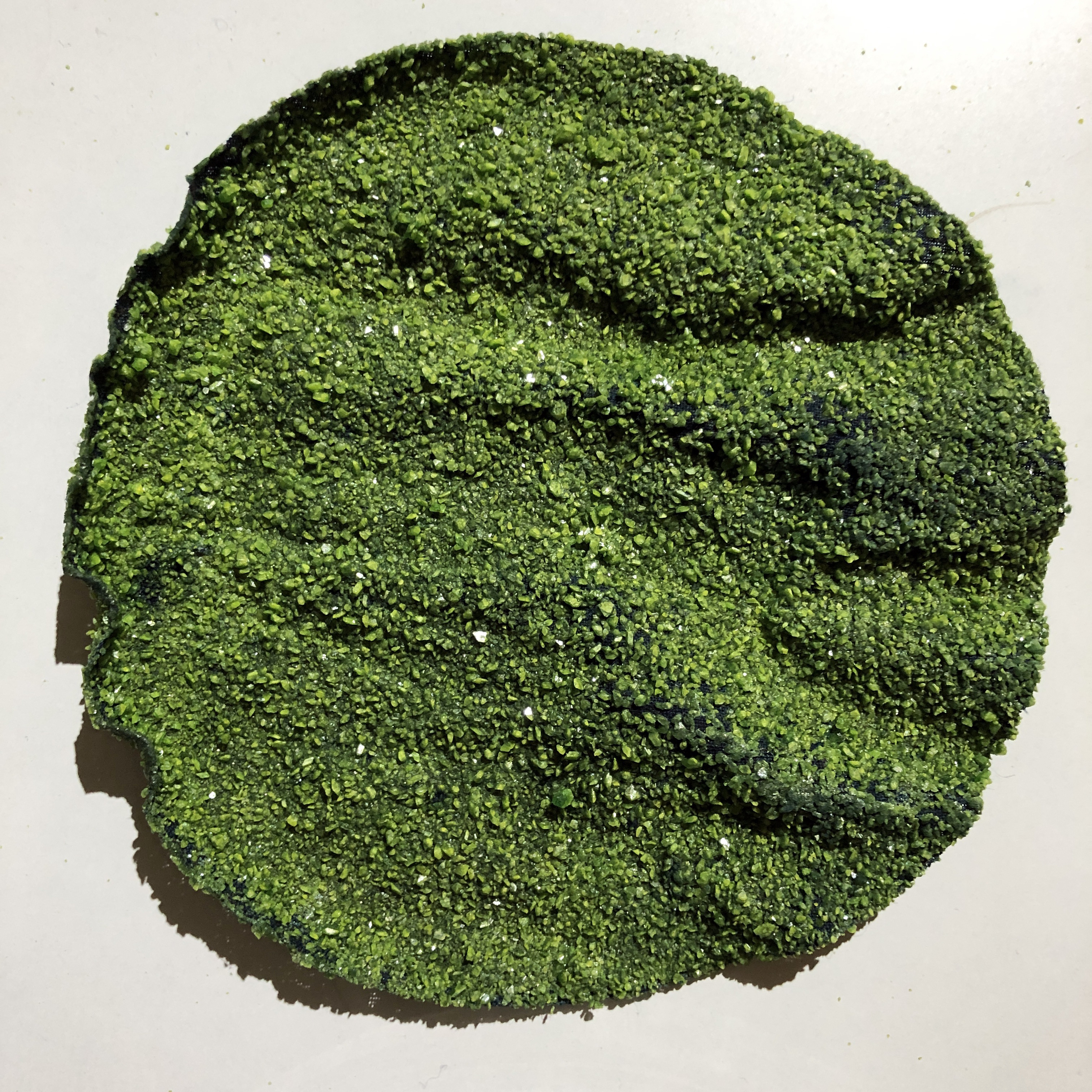 草酸鐵鉀水晶在苧麻上 prototype of ferryoxalate crystal on ramie fabric
