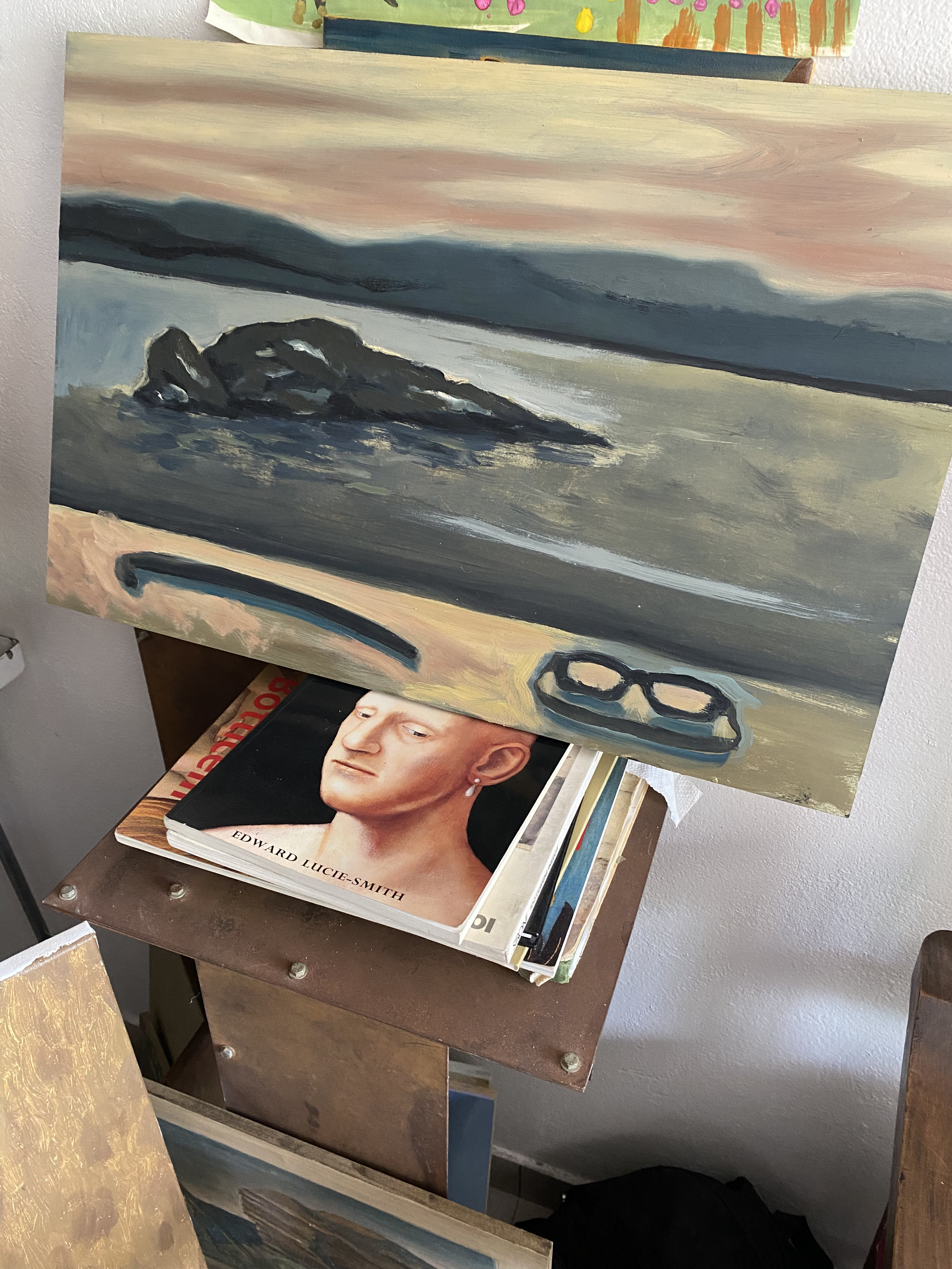 Obras en proceso y encuentros inesperados en el estudio de Javier Mazarío.