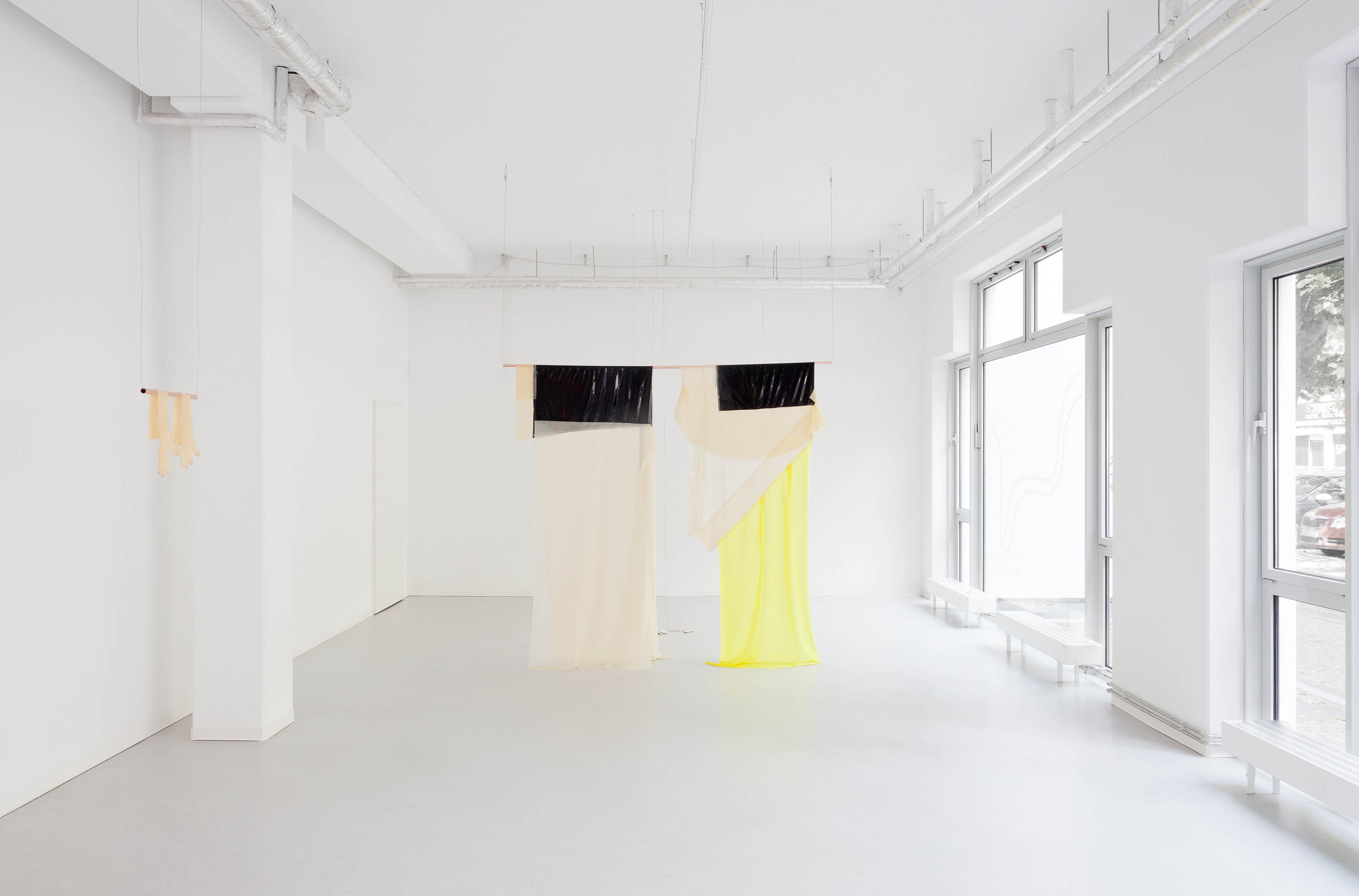 OUTLAW FEELINGS by MELANIE JAME WOLF at NEUN KELCHE curated by KIRA DELL and LAURA SEIDEL [Photo: Dorothea Dittrich / VG Bildkunst 2024]