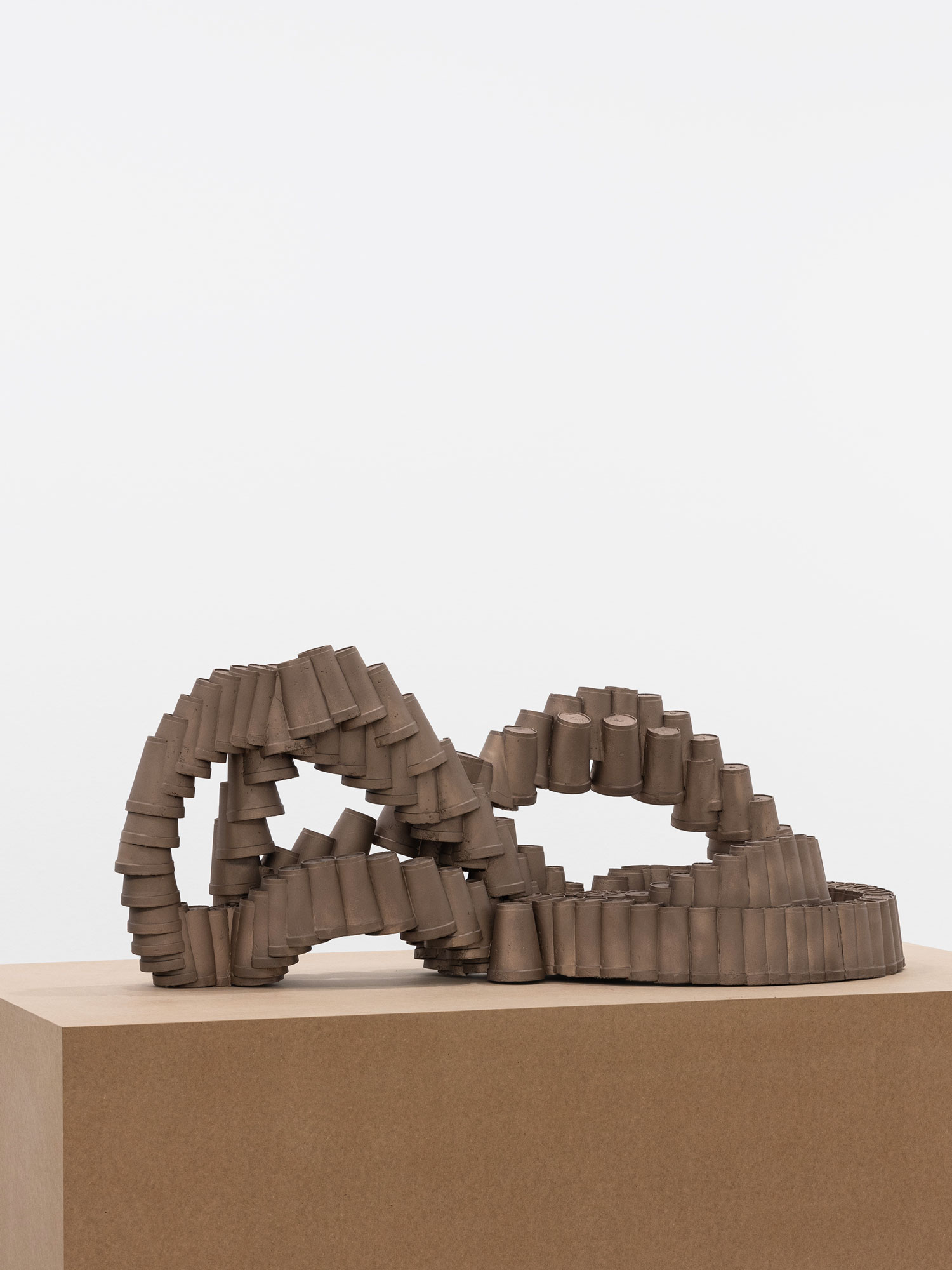 Untitled (Tracking Astray) #1, 2023Bronze.125 x 50 x 50 cm.Photo: La Casa Encendida / Galerna , 2023