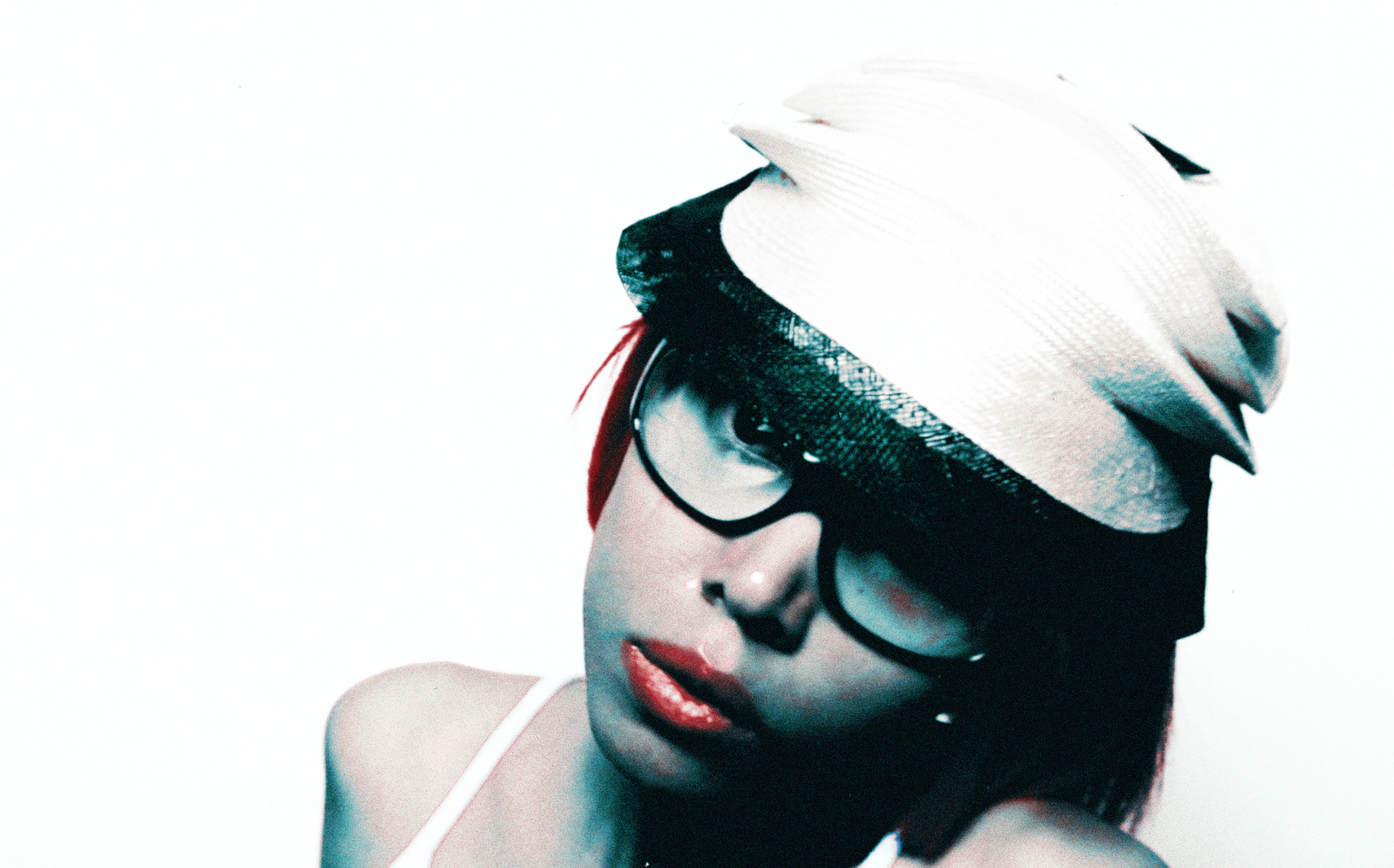 < I'm An Observer... >