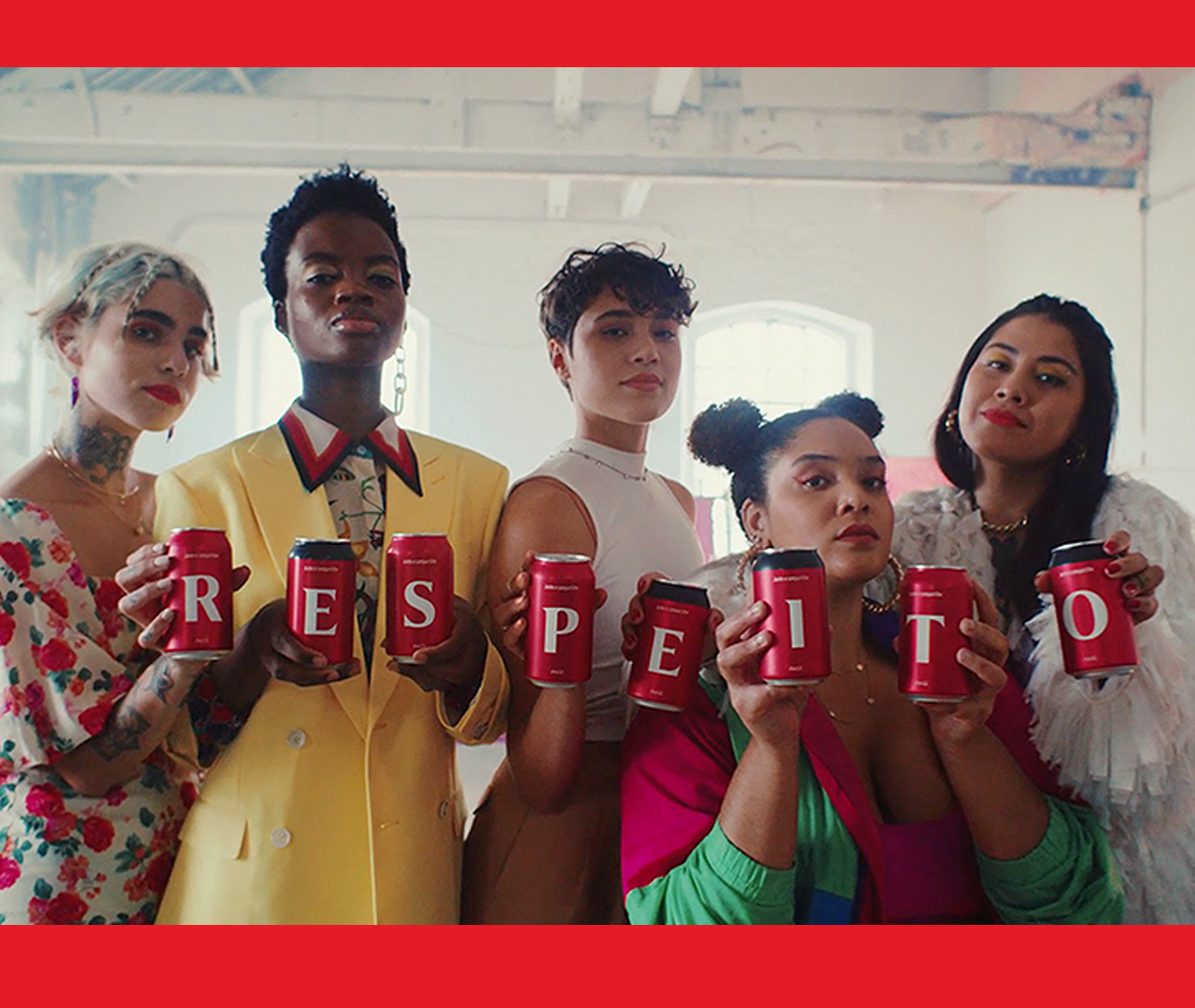 Coca-Cola - Vaquinha das minis: junta a galera, multiplica os pontos e  escolhe o rolê mais próximo pra completar outro engradado. Veja aqui onde  trocar as suas