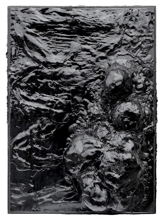 Costado izquierdo, 2022 - 70x50cm- Clay, acrylic, silicone and trash on wood