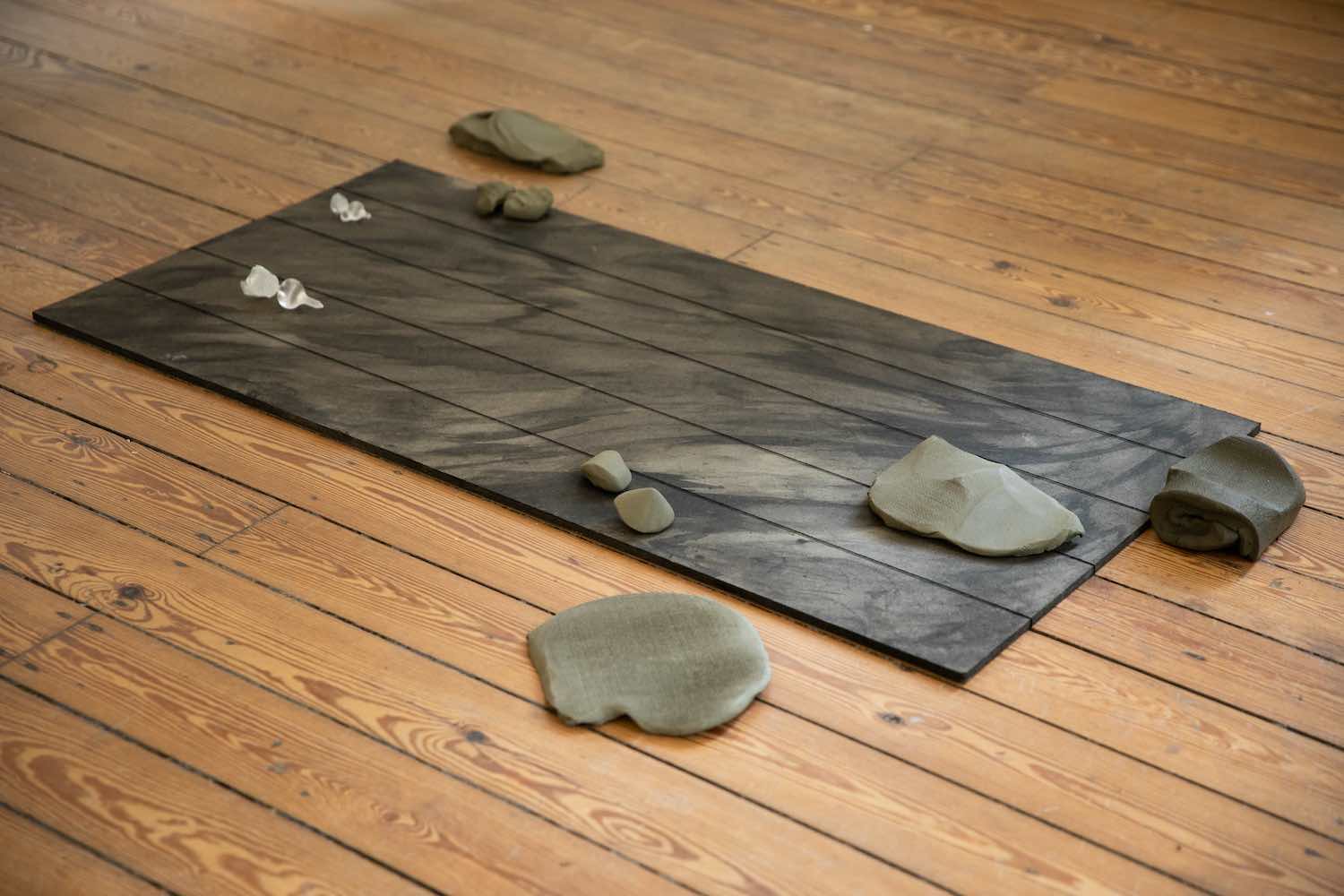 Marie Farrington, '[x] Placements (pressed)', The Unseen Eyebeam Crossed, puntWG, Amsterdam, 2024. Photo Ilya Rabinovich and Rein Kooyman