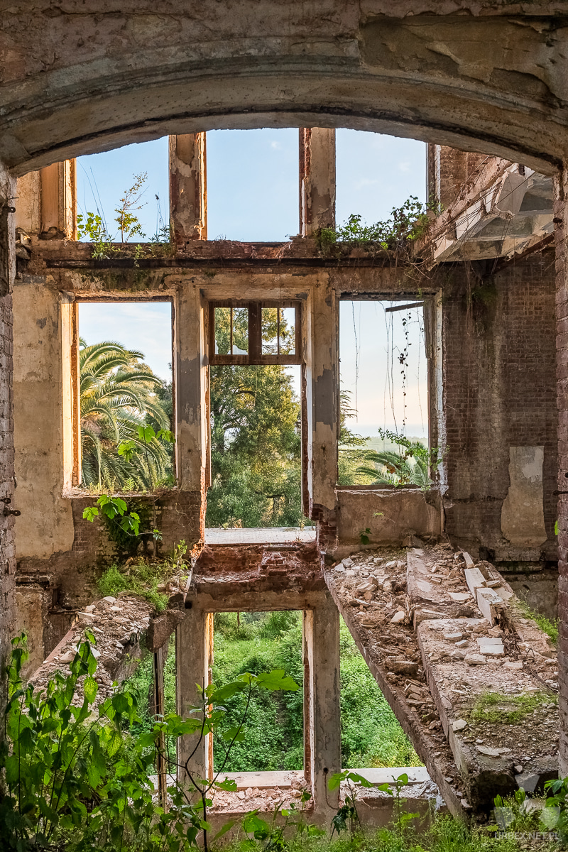 Abandoned Palace of Prince Smetsky