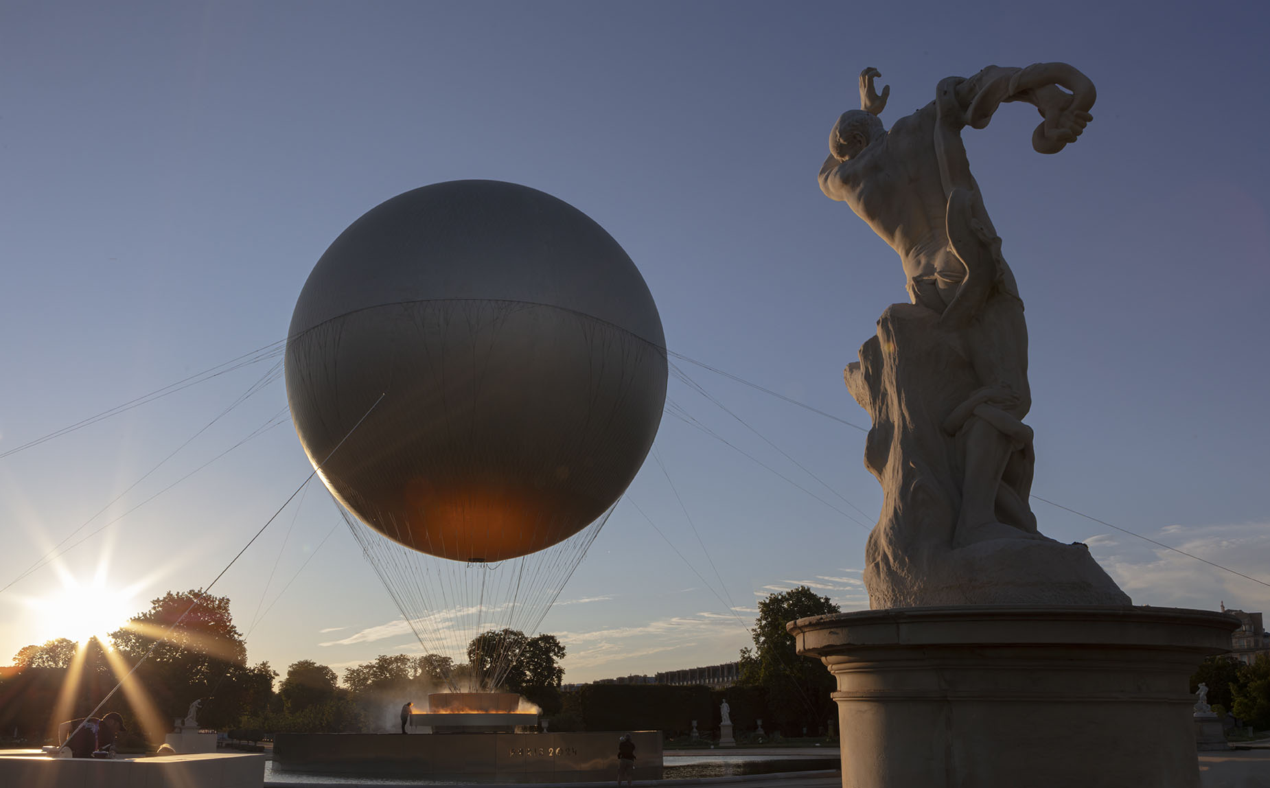 RAF STUDIO_EDF_OLYMPIC GAMES_MATHIEU LEHANNEUR_VASQUE OLYMPIC_PHOTOGRAPHY