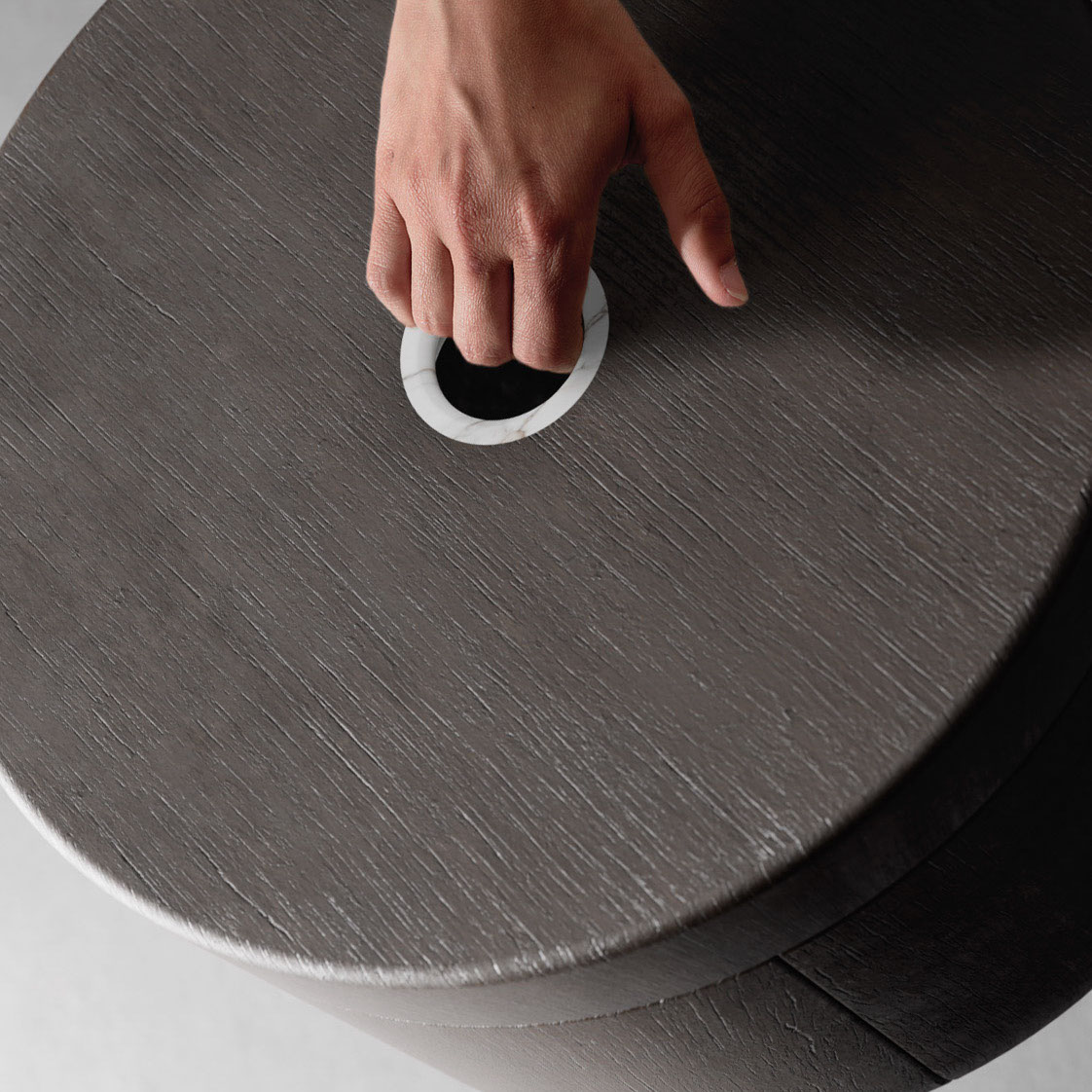 Reveal - stool - 2025