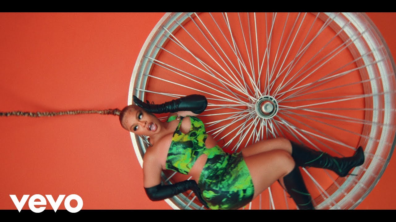 latto, 21 savage - wheelie