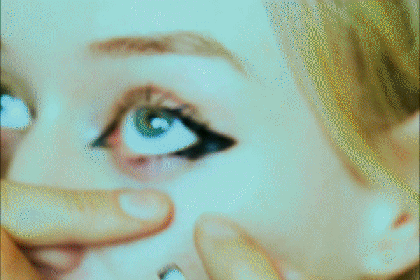 Beauty Papers - Serena Becker