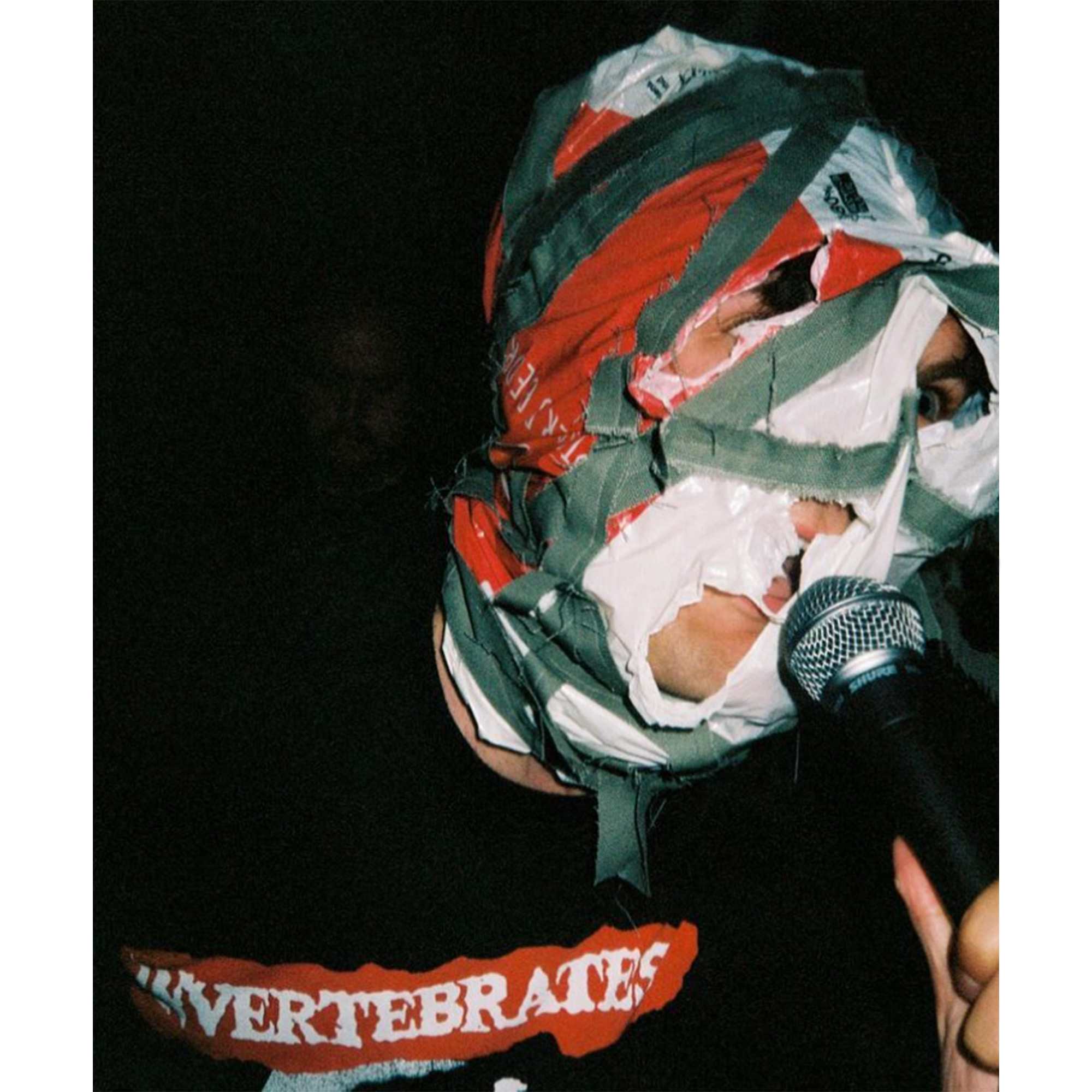 forsterket bærepose stilt ut på hodet til Nekrodusjer 13/07/24