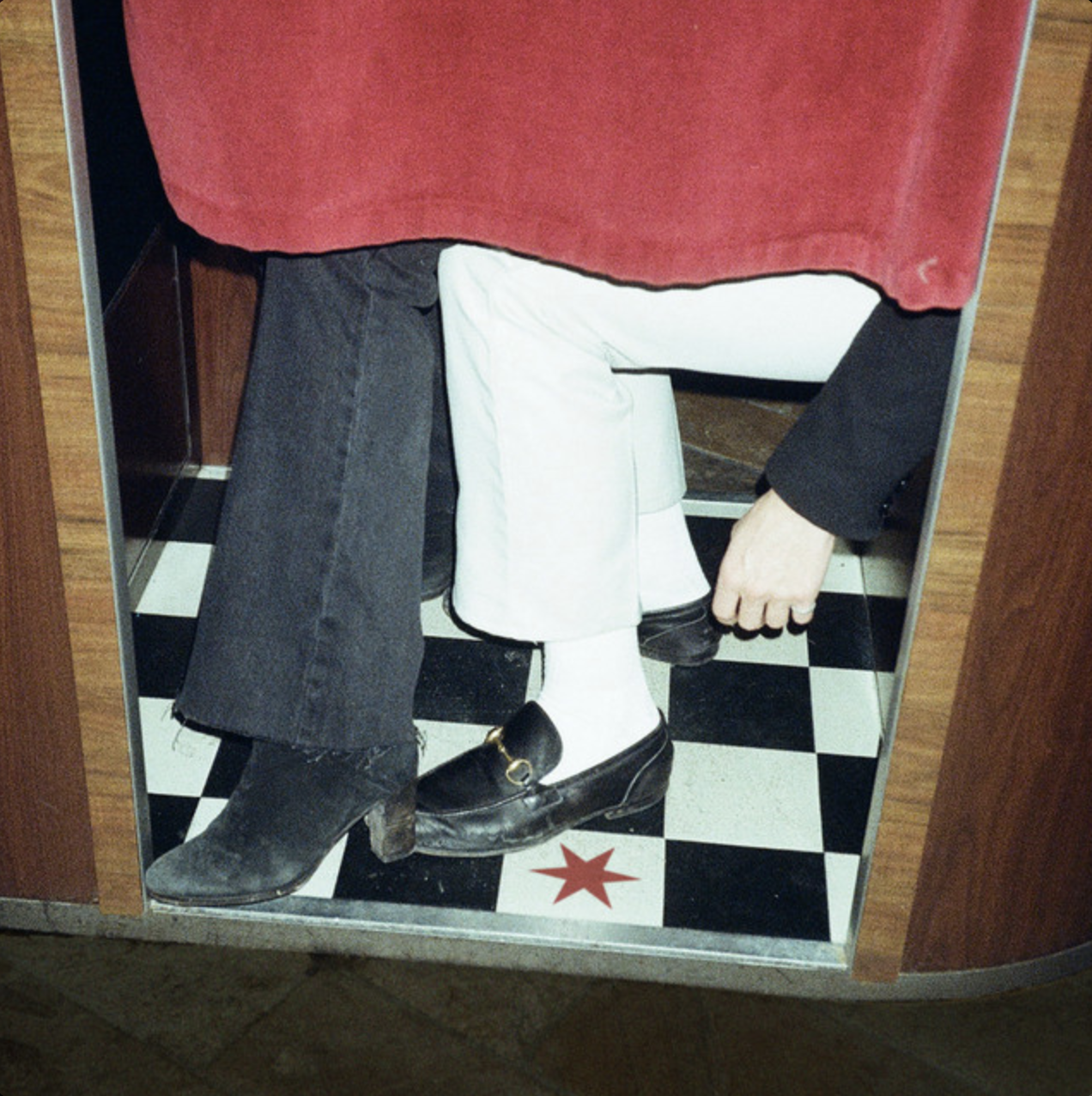 Beneath the Brightest Smiles / Sid Simons