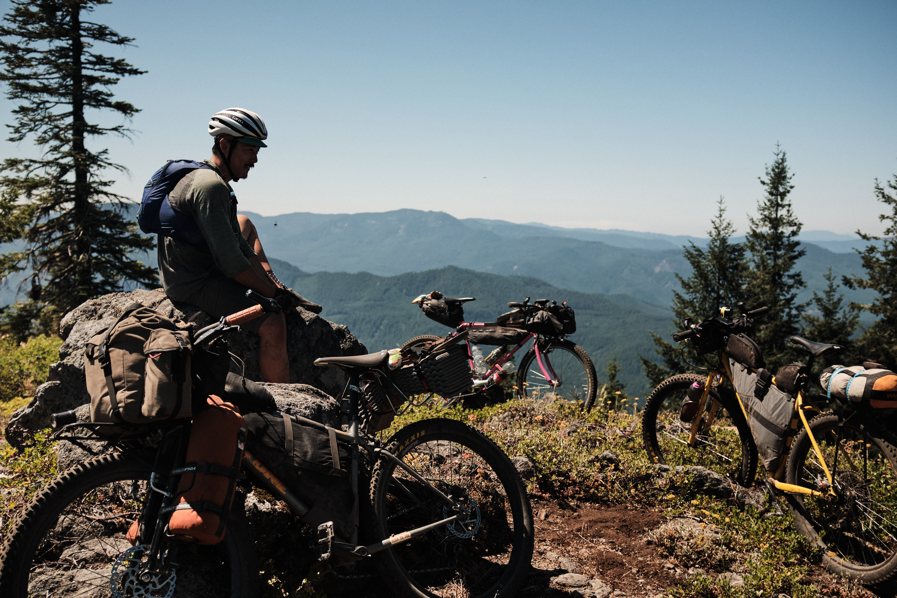 False summit, psssyyycch