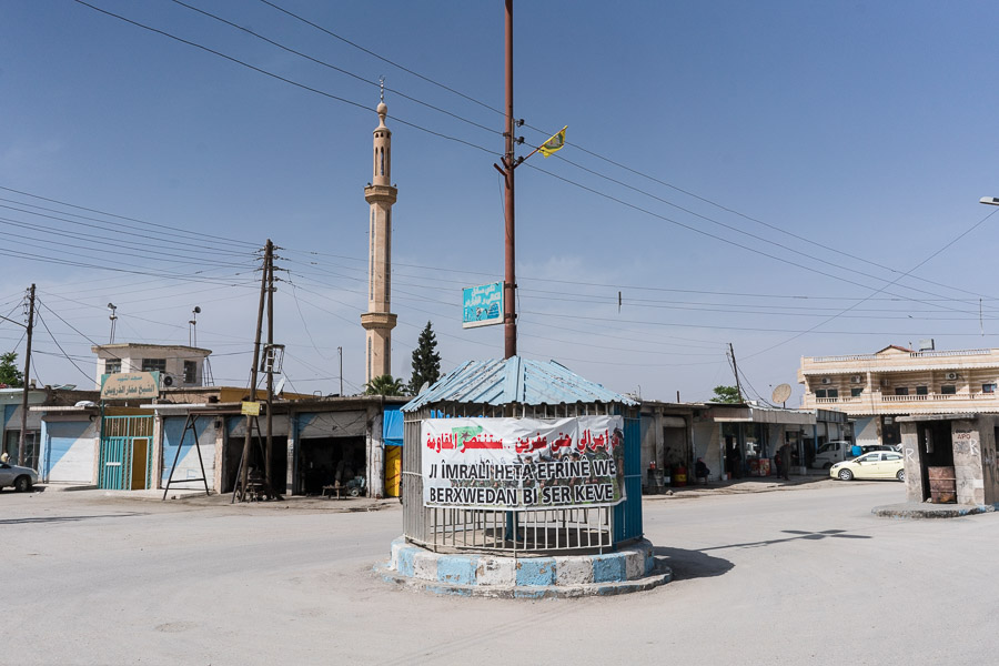 Gir&ecirc; Spi, avril 2018. La ville a &eacute;t&eacute; occup&eacute;e jusque 2015 par daesh. Cette cage servait &agrave; exposer &agrave; organiser des ex&eacute;cutions publiques.