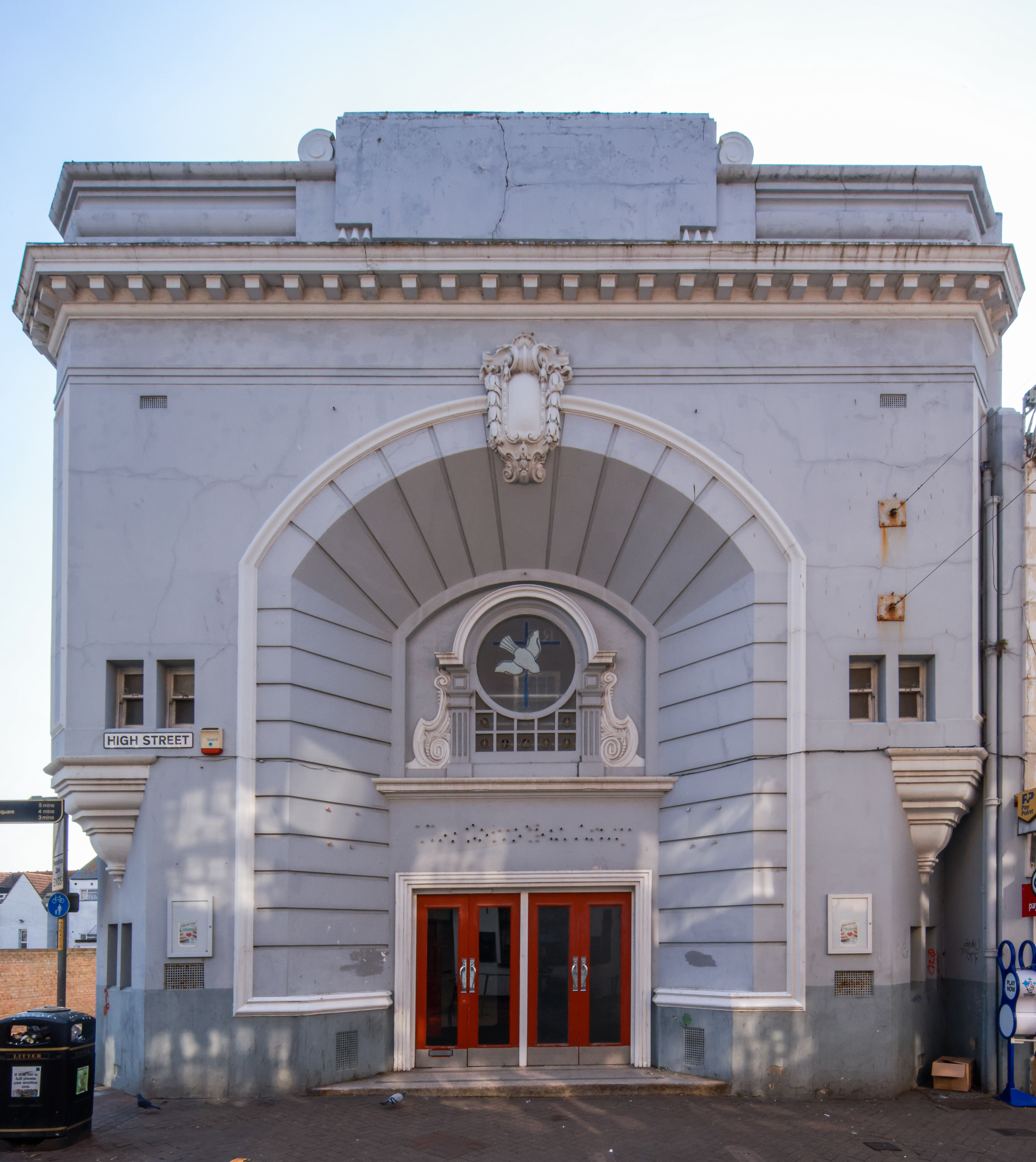 New Life Christian Church/Salvation Army, Former Cinema De Luxe, 1915, High Street, Margate, Kent. Photo credit: Sirj Photography
