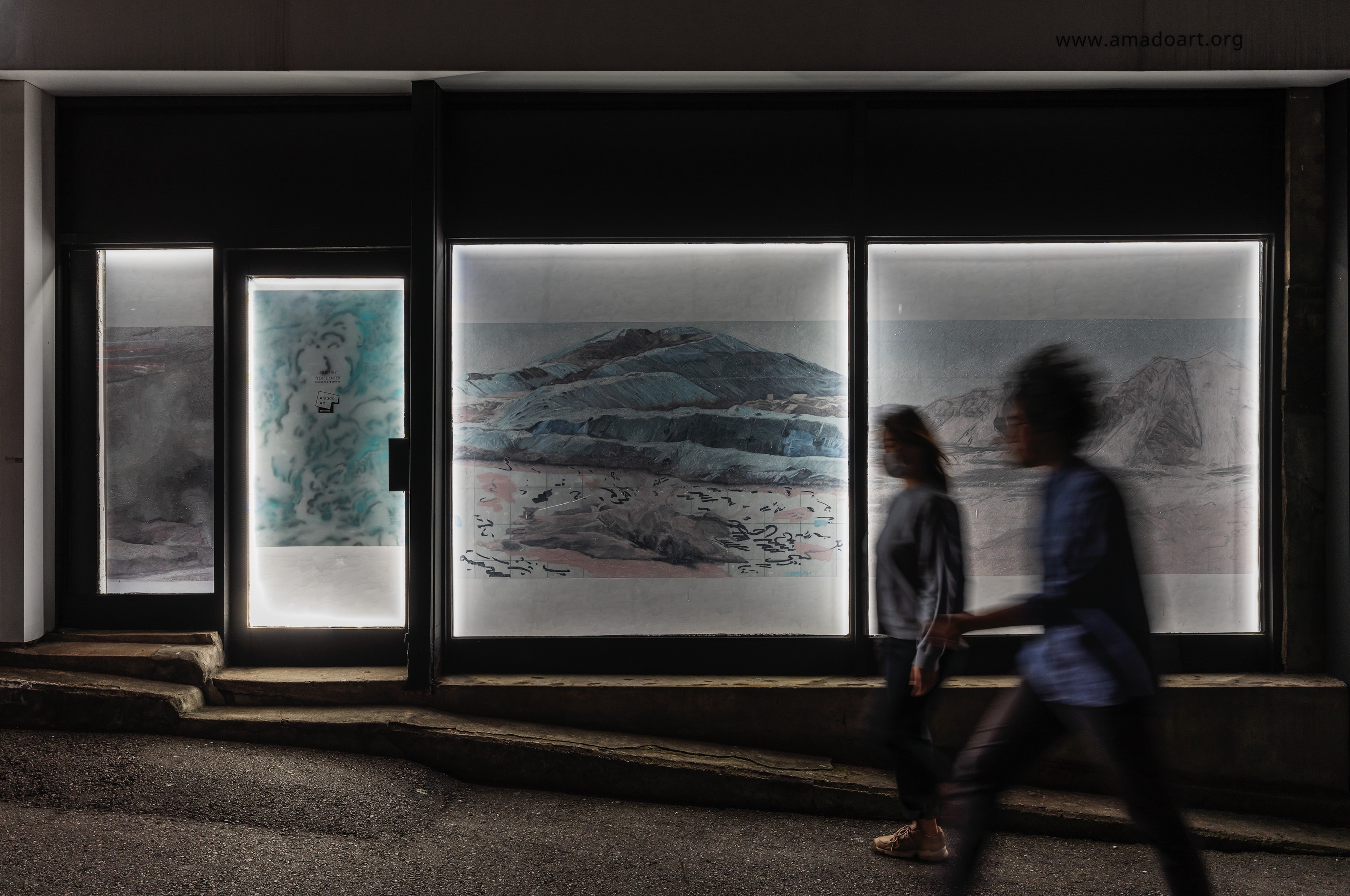 Installation view of Non-self standings at Amado Art Space/Lab, Seoul, 2020. Courtesy of Amado Art Space/Lab and the artist