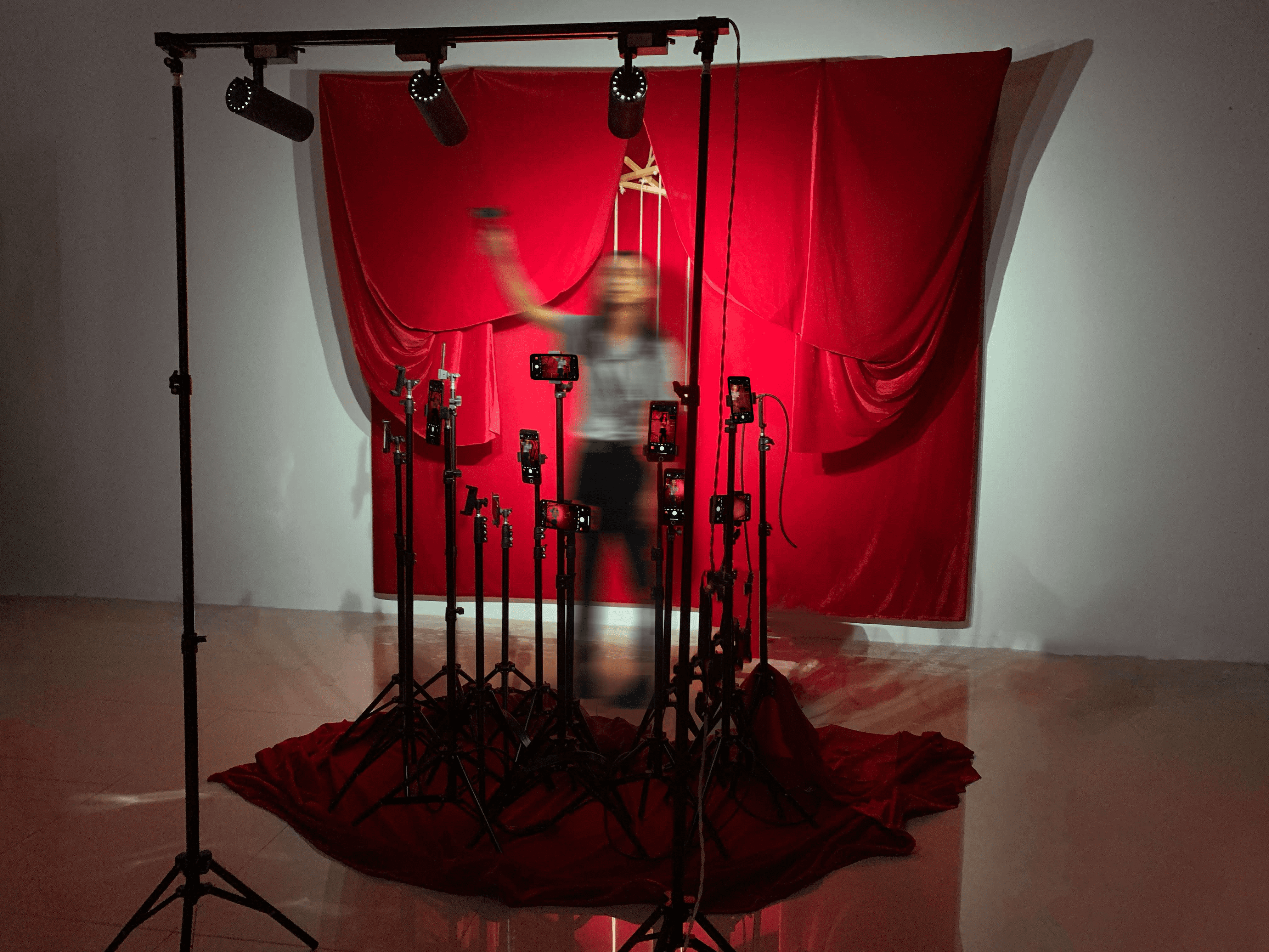 Looking-Glass Self / 2021