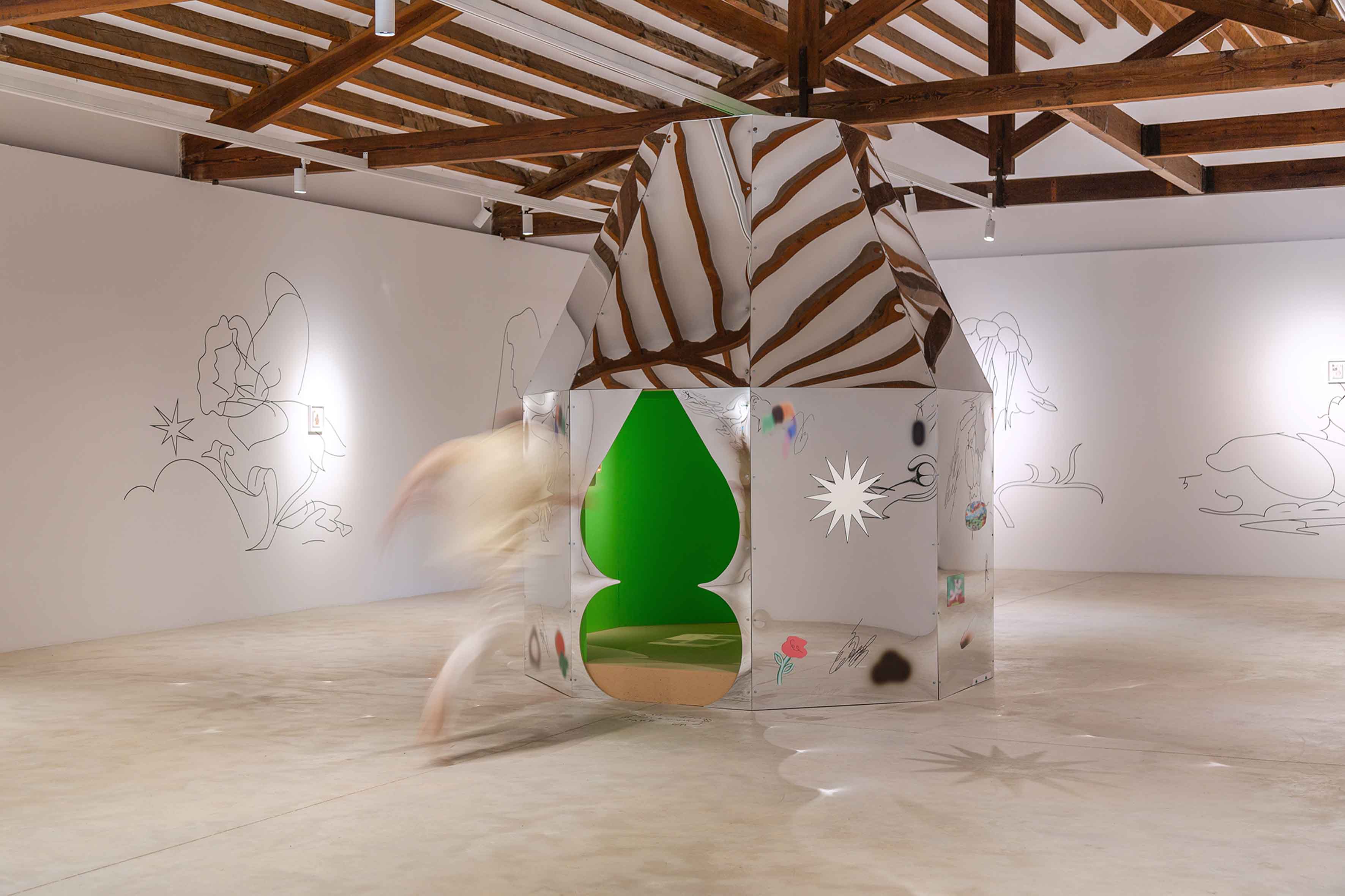 SASHIMI CONSCIENTE EN LA CABAÑA DE CRISTAL (MY ALGORITHM WITHOUT ME) by DAVID OLIVER (GRIP FACE) at LA BIBI [from 20240601 to 20240803] [Photo: La Bibi]