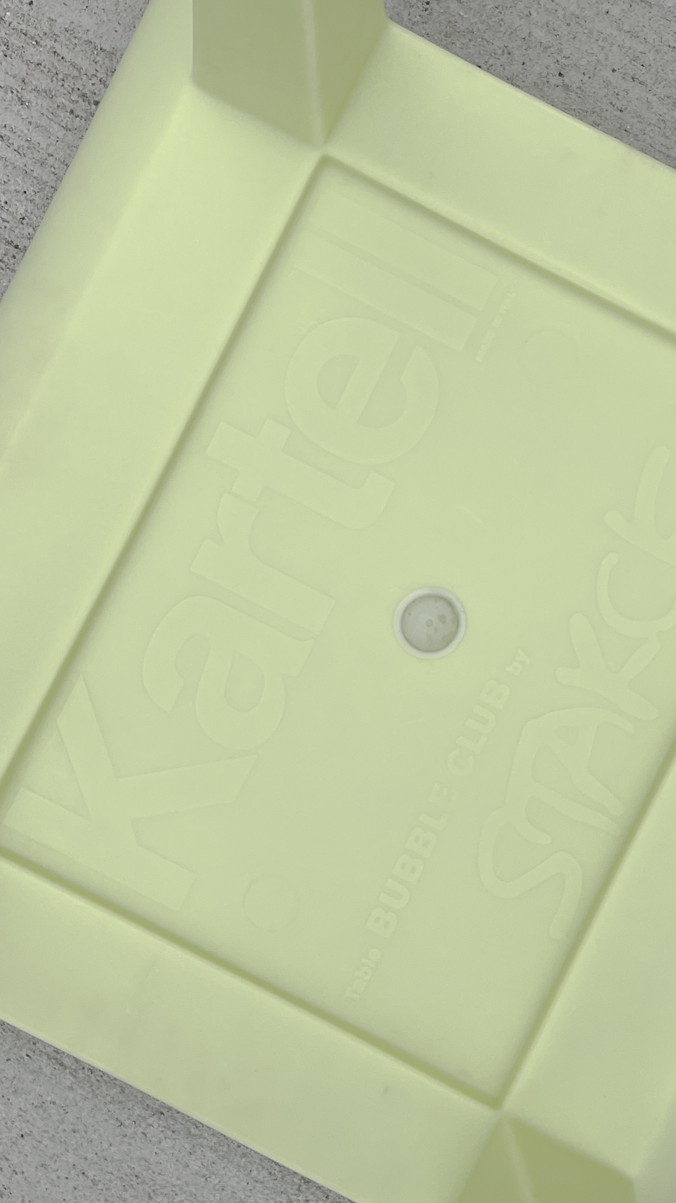 SWEETERFAT KARTELL BUBBLE TABLE GREEN