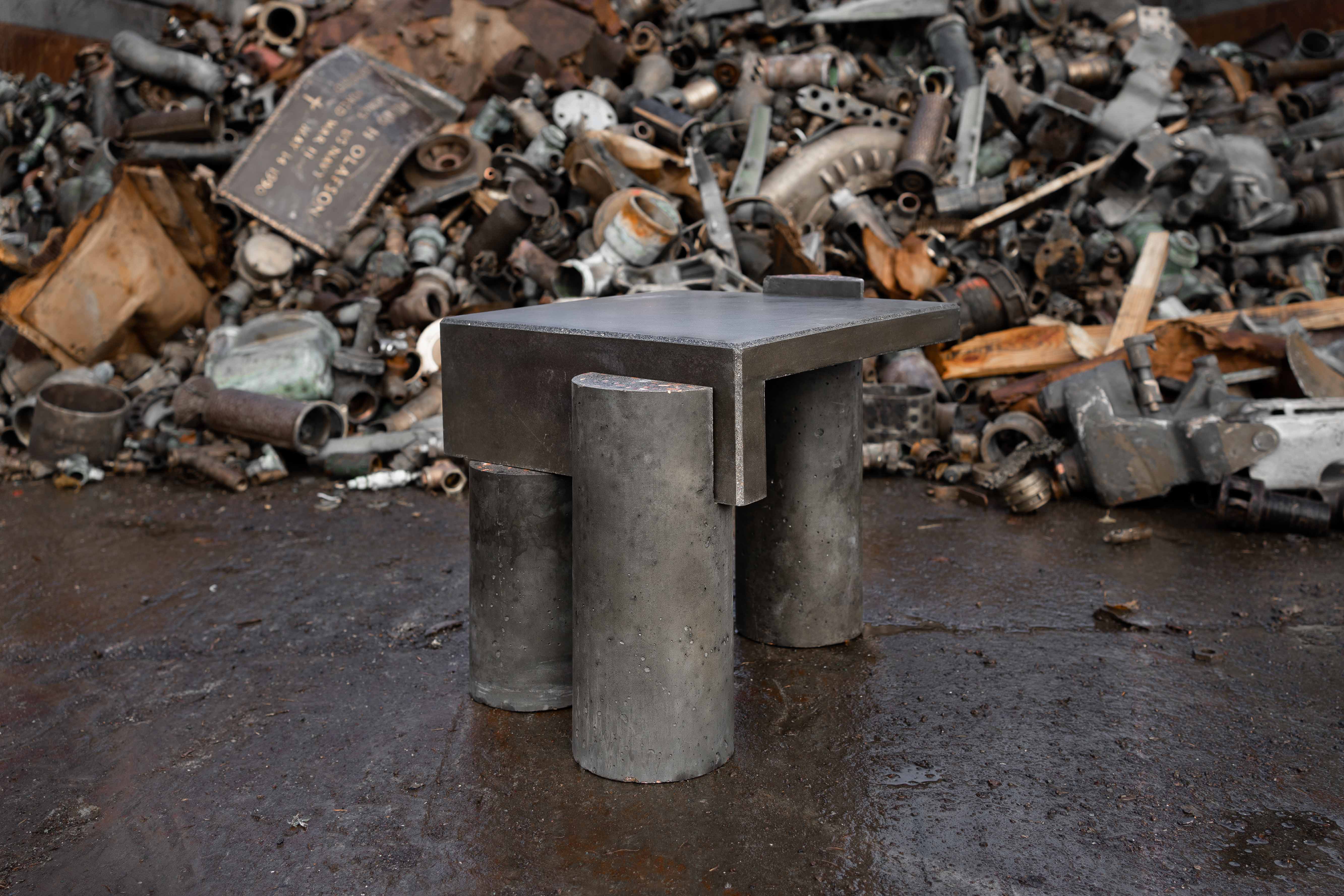 The 'Column stool', exploring the slag's machinability and its casting.