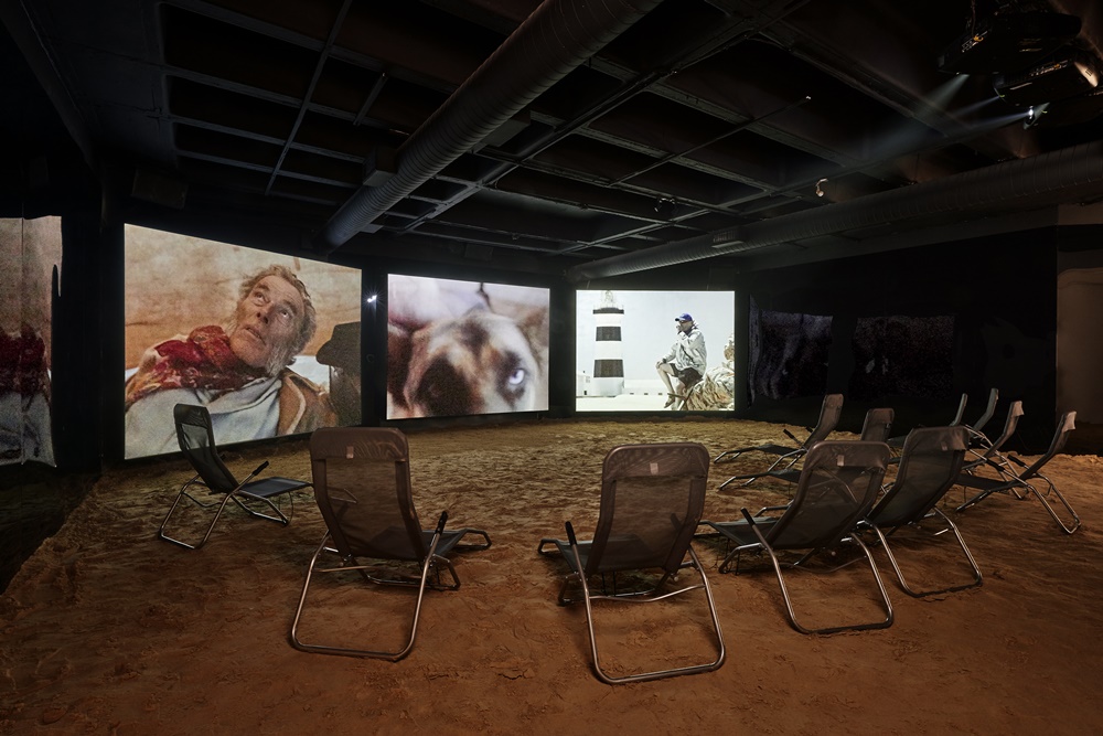 Mikhael Subotzky - Fowler Museum