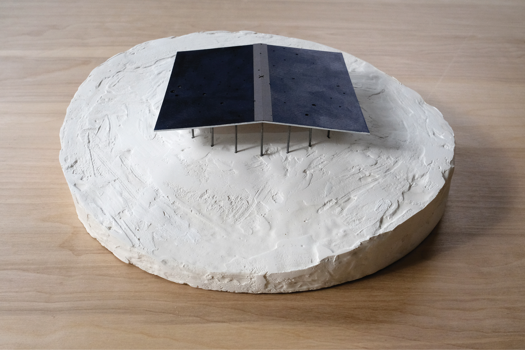 Heart-Land, or: Get to the Point — Point Model at the 1820 Mean Population Center