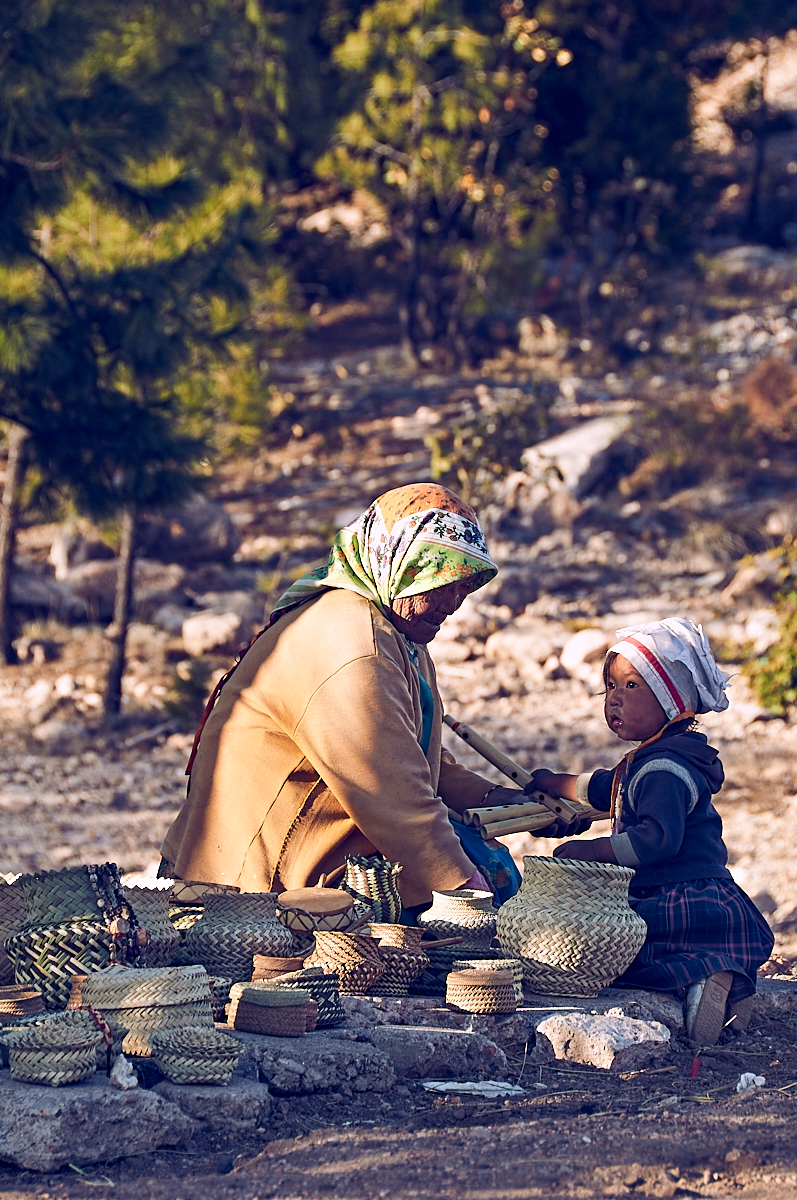 TARAHUMARAS PEOPLE OF CREEL – Indigenous Life Along the Chepe Express