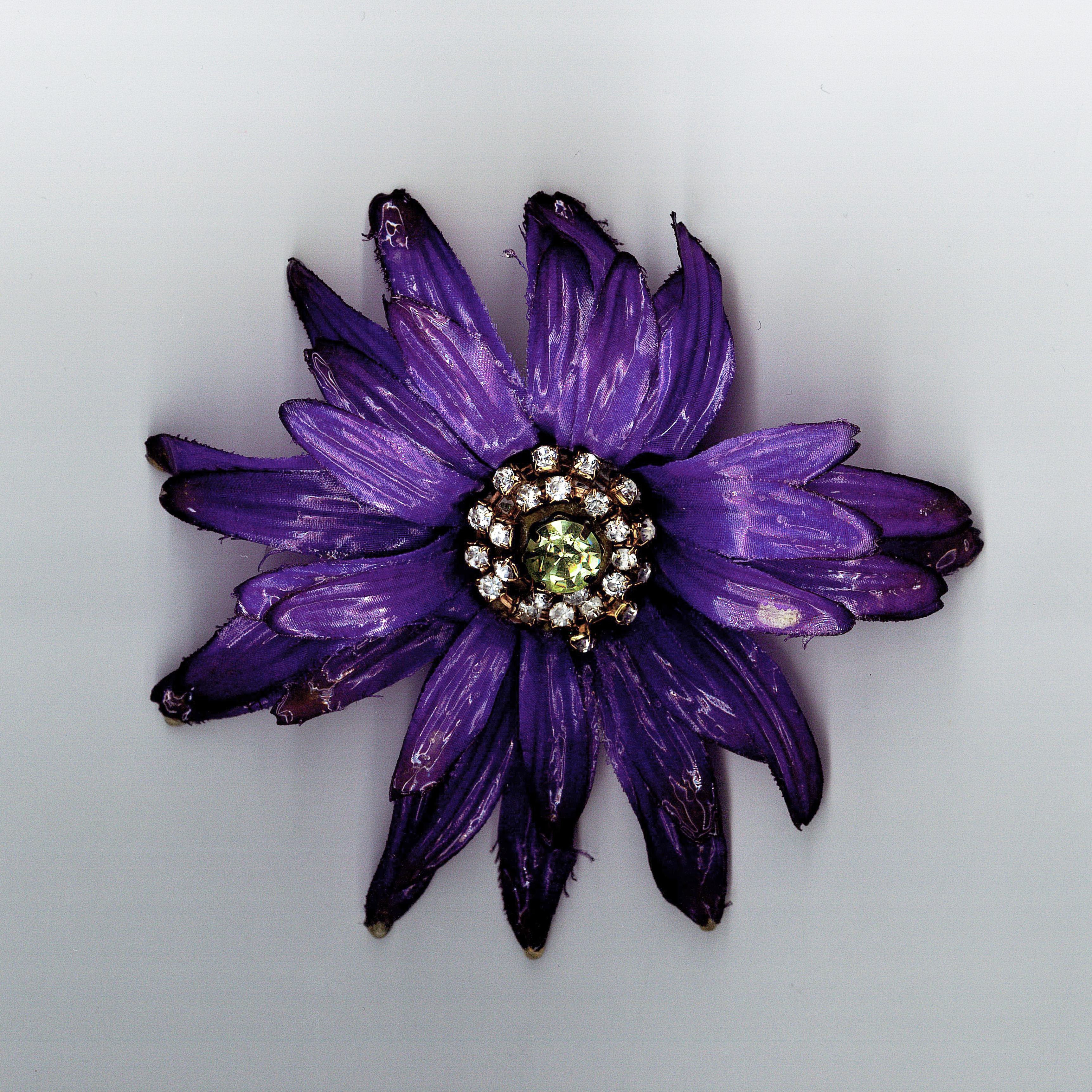 0046-02 GLOSSY PIN | 200 sek/pc