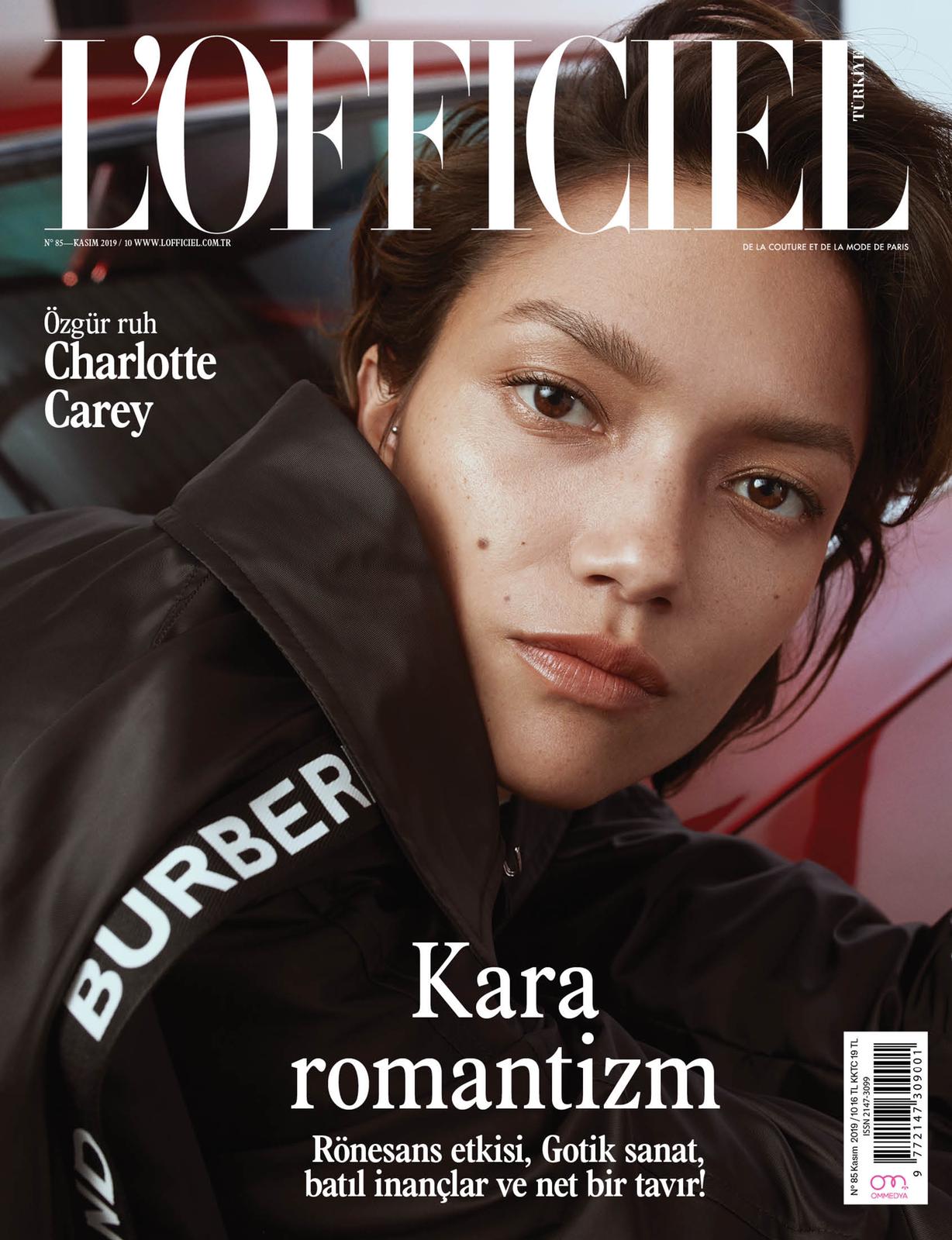+ L'Officiel / Charlotte Carey