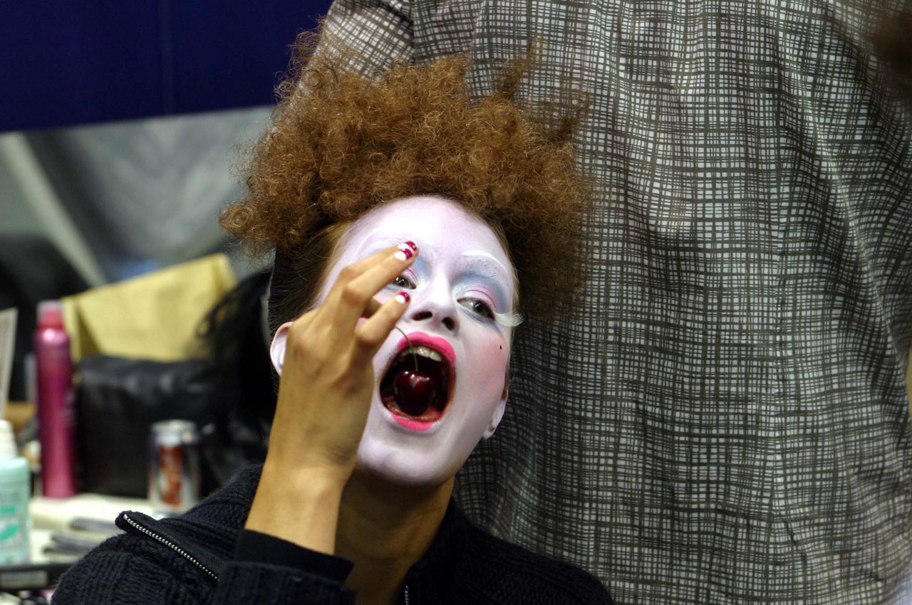  Dior coulisses, Paris, 2004