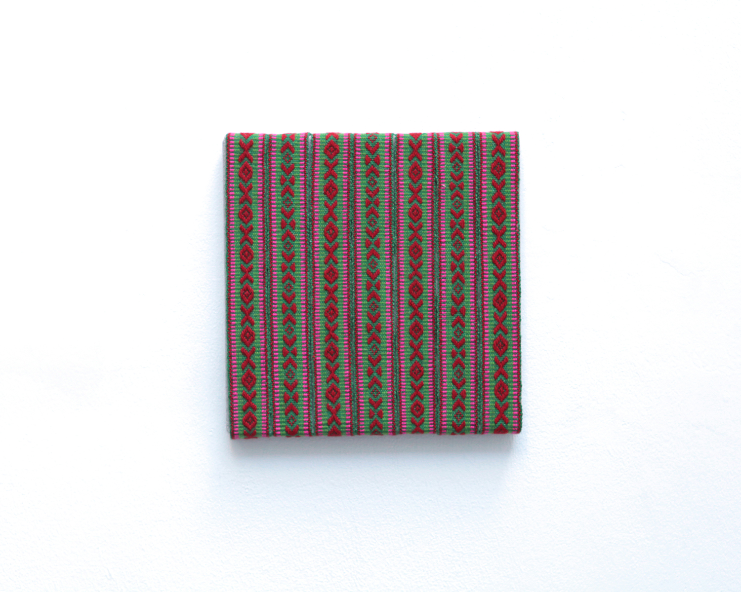 Glebe, cotton on linen canvas, 22 x 22 cm, 2018