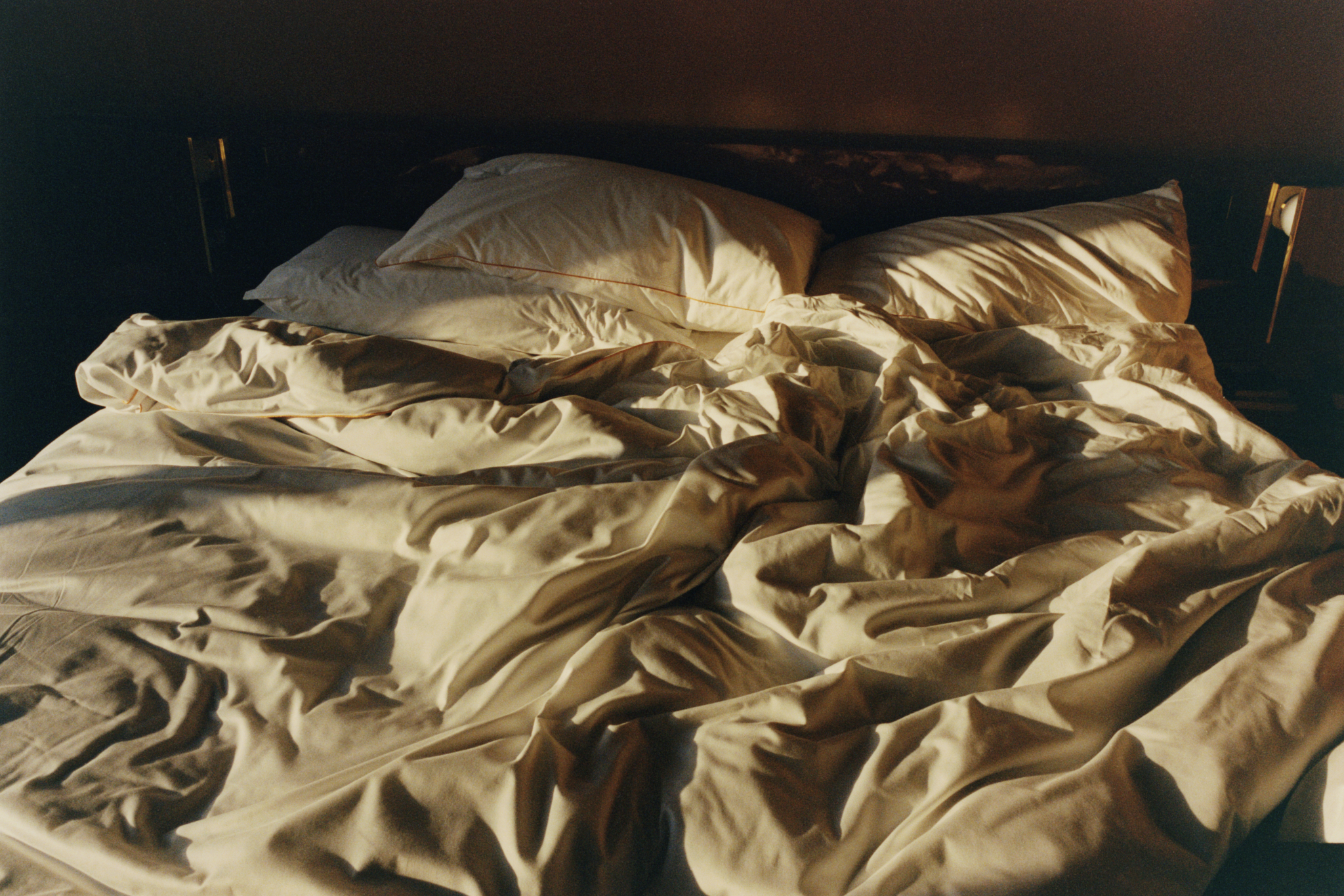 The Manner for Mr. and Mrs. Smith