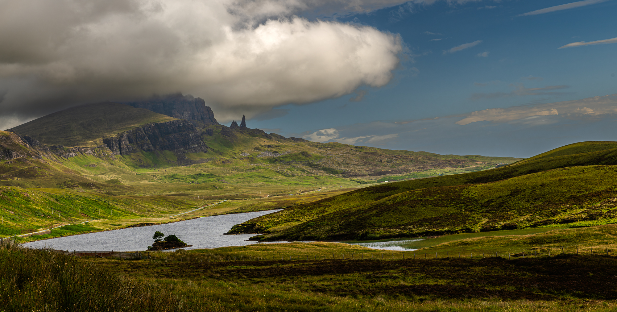 Old man of Storr. Ile de Skye
