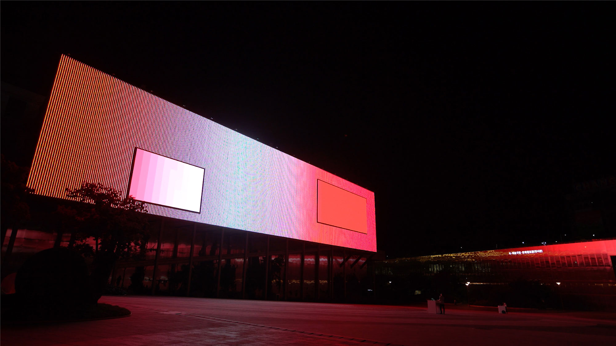 GRAYCODE, jiiiiin, , 2017, 1,200m² for Live Performance, 75x16m