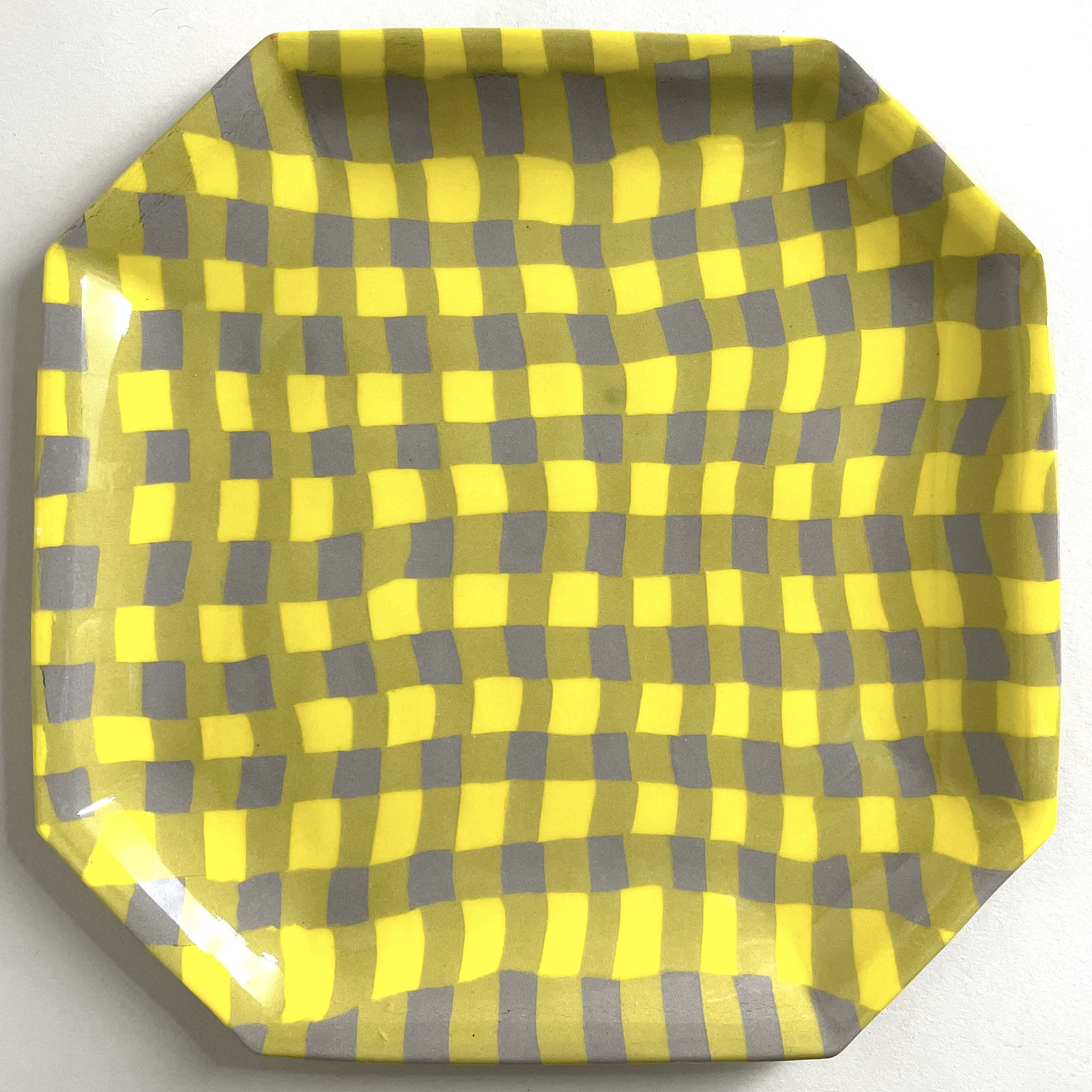 Medium Gingham Octogonal Plate [$175]