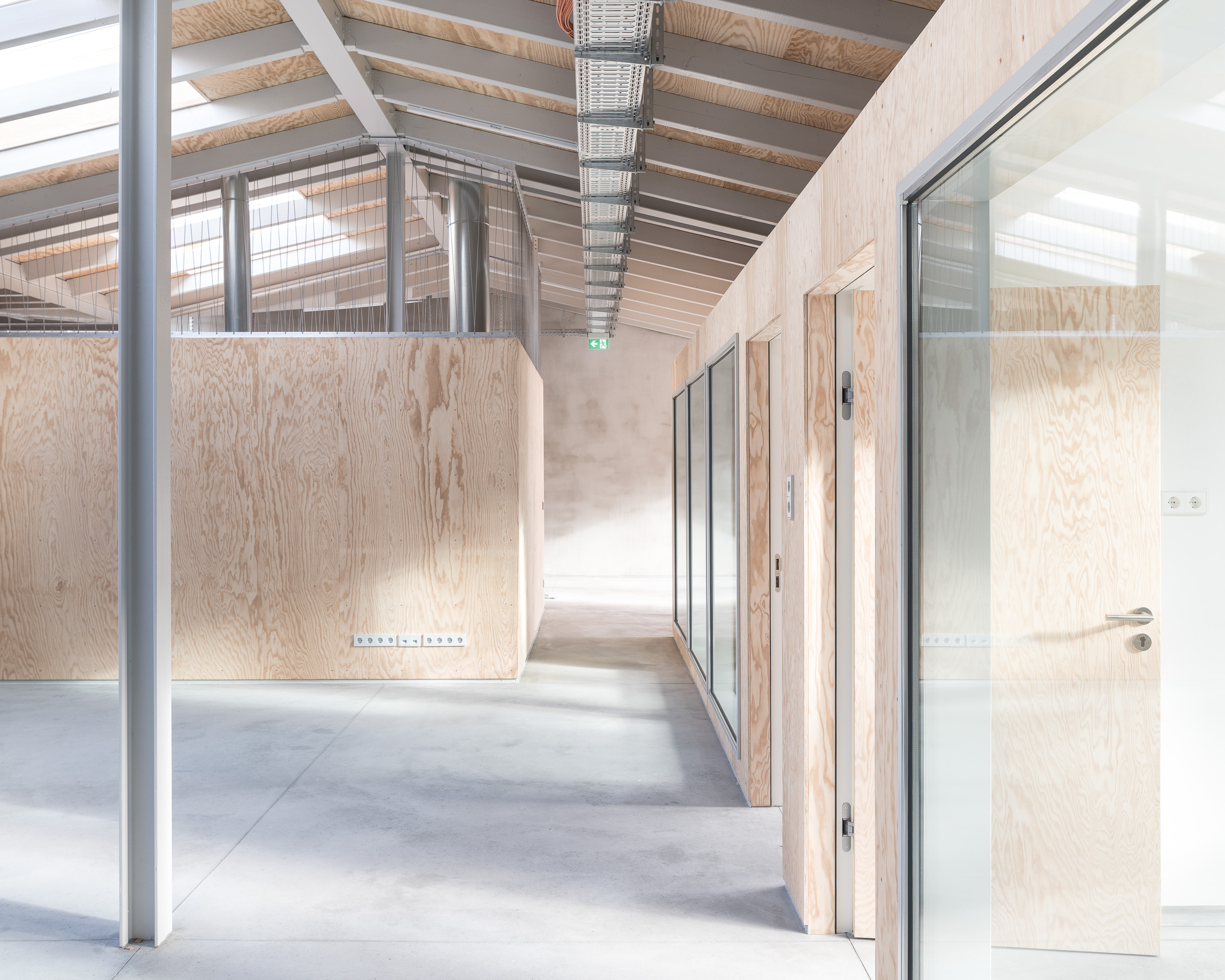 Denkmalgeschützte Dachkonstruktion, © Jan-Oliver Kunze, STUDIO MARS