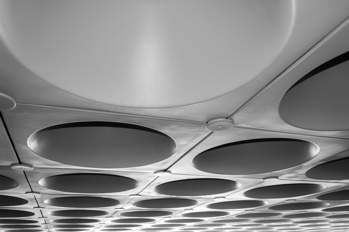 Blagovnica Slovenijales, Ljubljana / 1980, Milan Mihelič